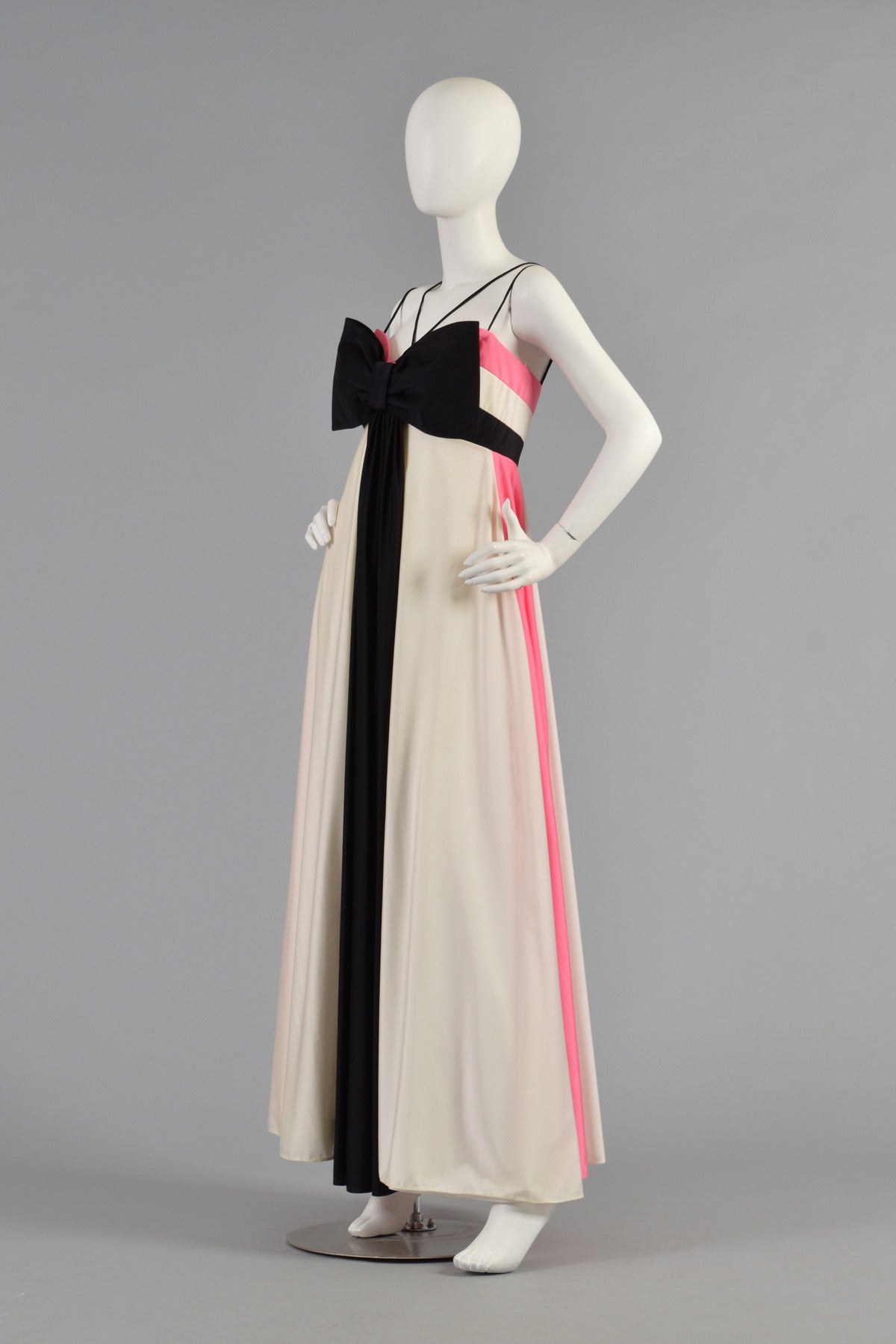 Les Wilk 1970's Colorblock Evening Gown with Massive Bow For Sale 3