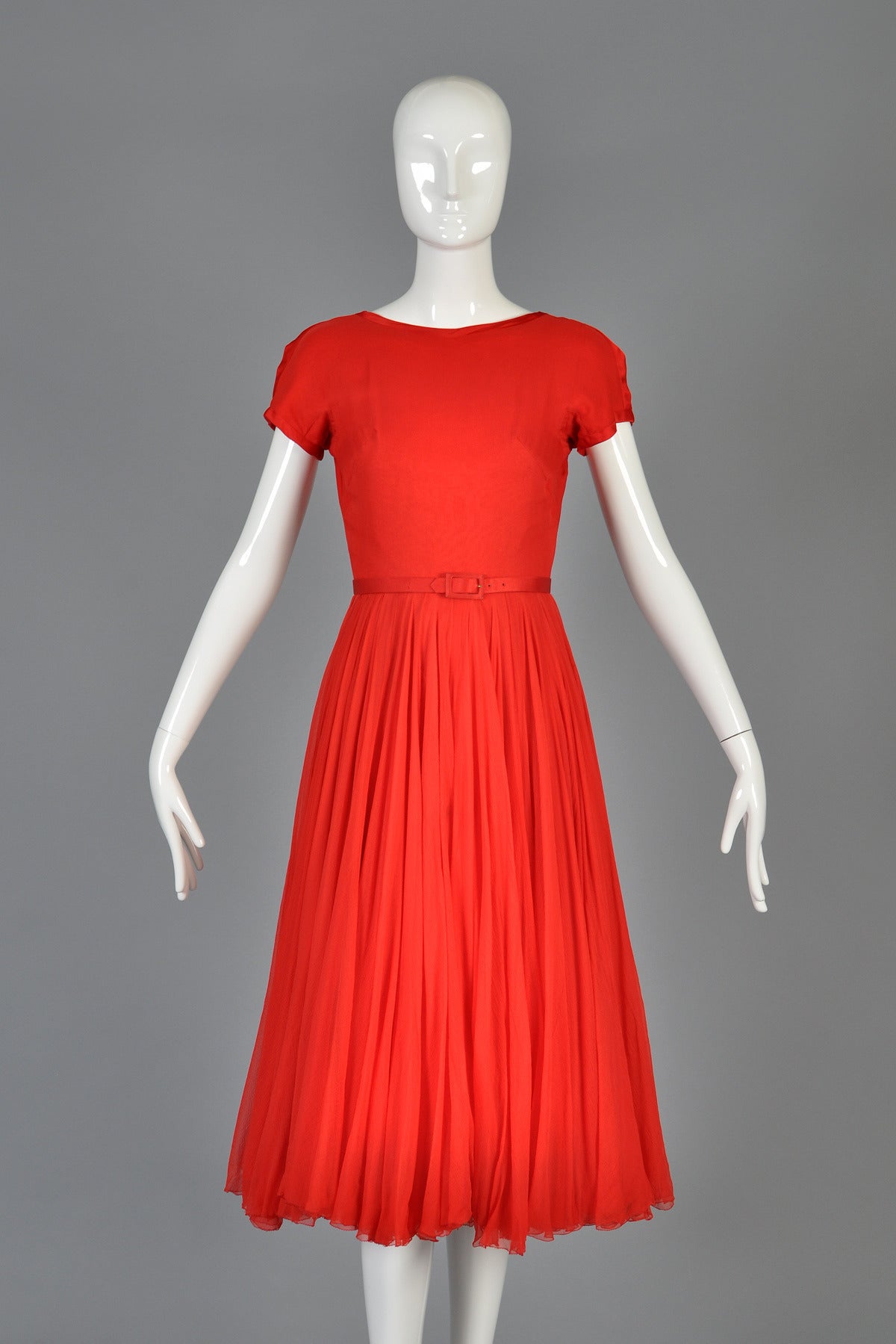 Circa 1951 James Galanos Cherry Red Silk Chiffon Party Dress In Excellent Condition In Yucca Valley, CA