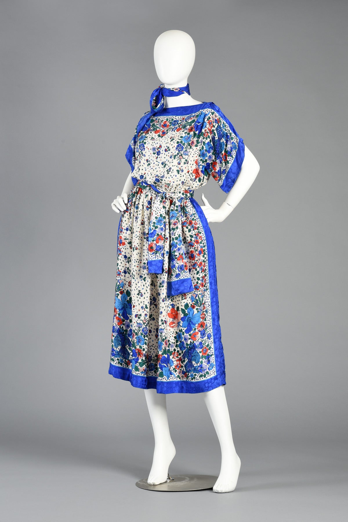 1980s Bluebirds + Flowers Kimono Sleeved Silk Scarf Dress 3