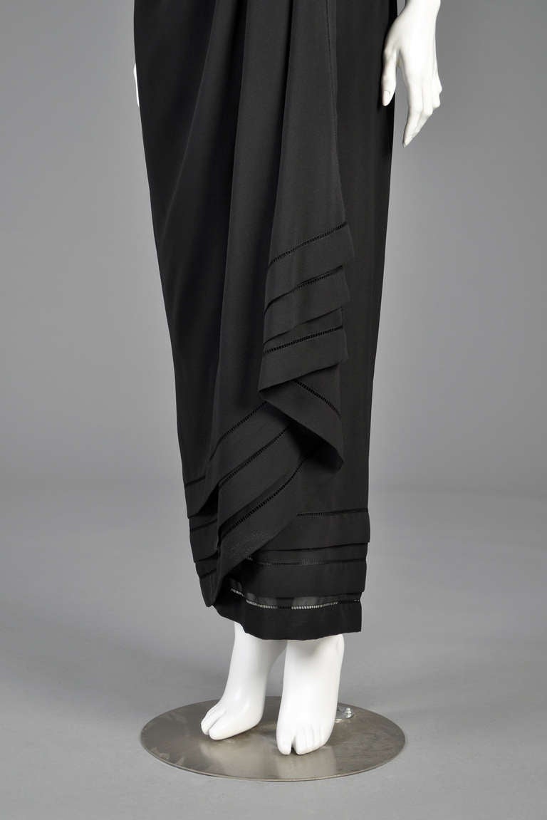 Late 1970s Guy Laroche Haute Couture Draped Gown For Sale 3