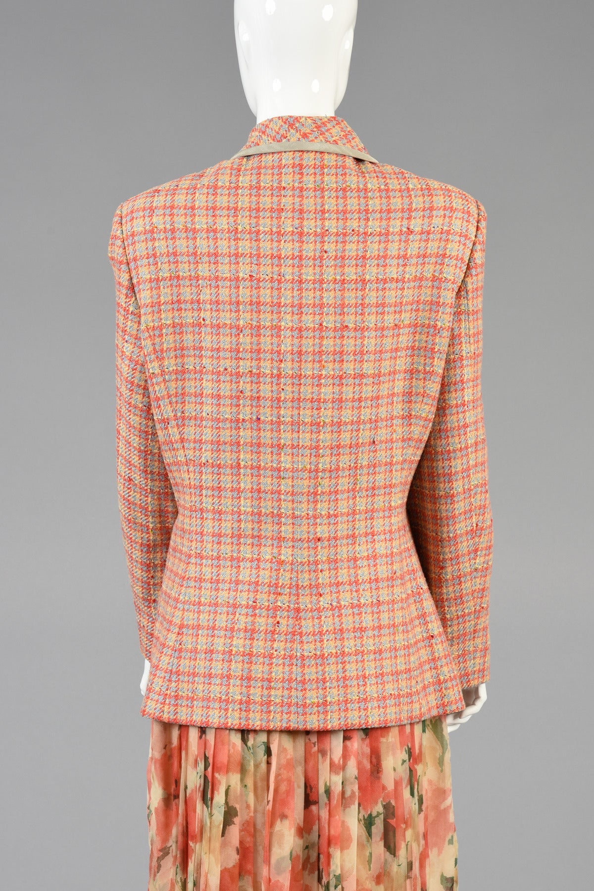 1990's Christian Dior Houndstooth Plaid Jacket For Sale 3