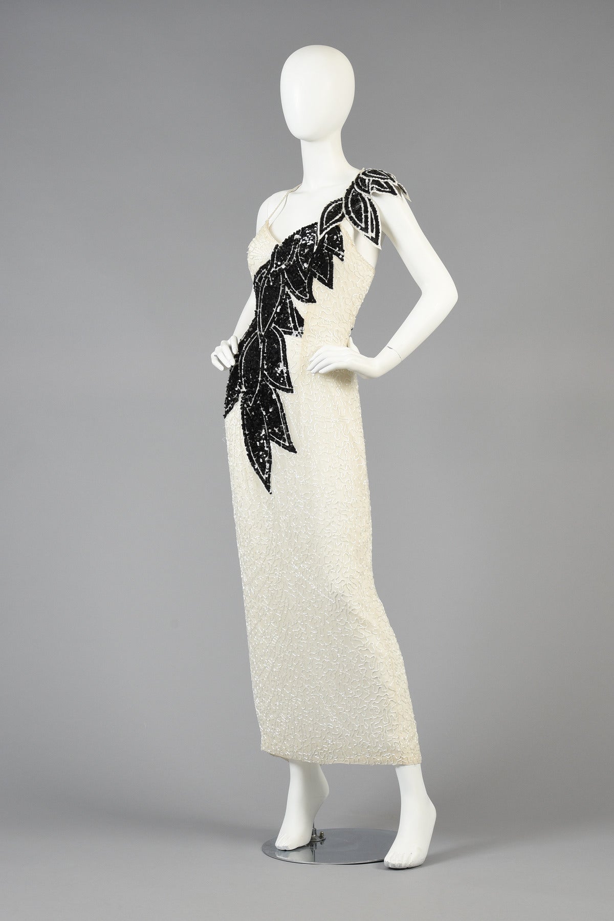 Women's Lillie Rubin Black and White Beaded Gown with Architectural Leaves For Sale