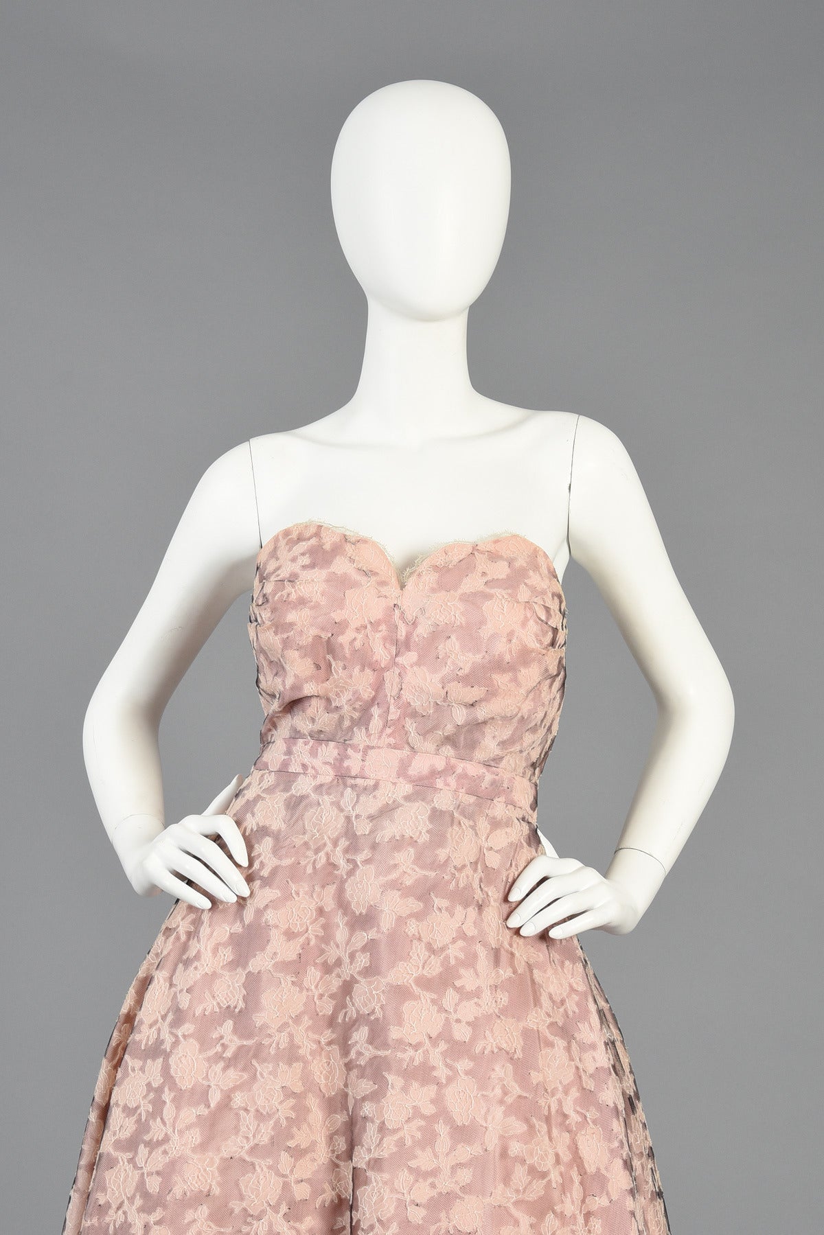 Beige 1950's Nettie Rosenstein Lace Evening Gown For Sale