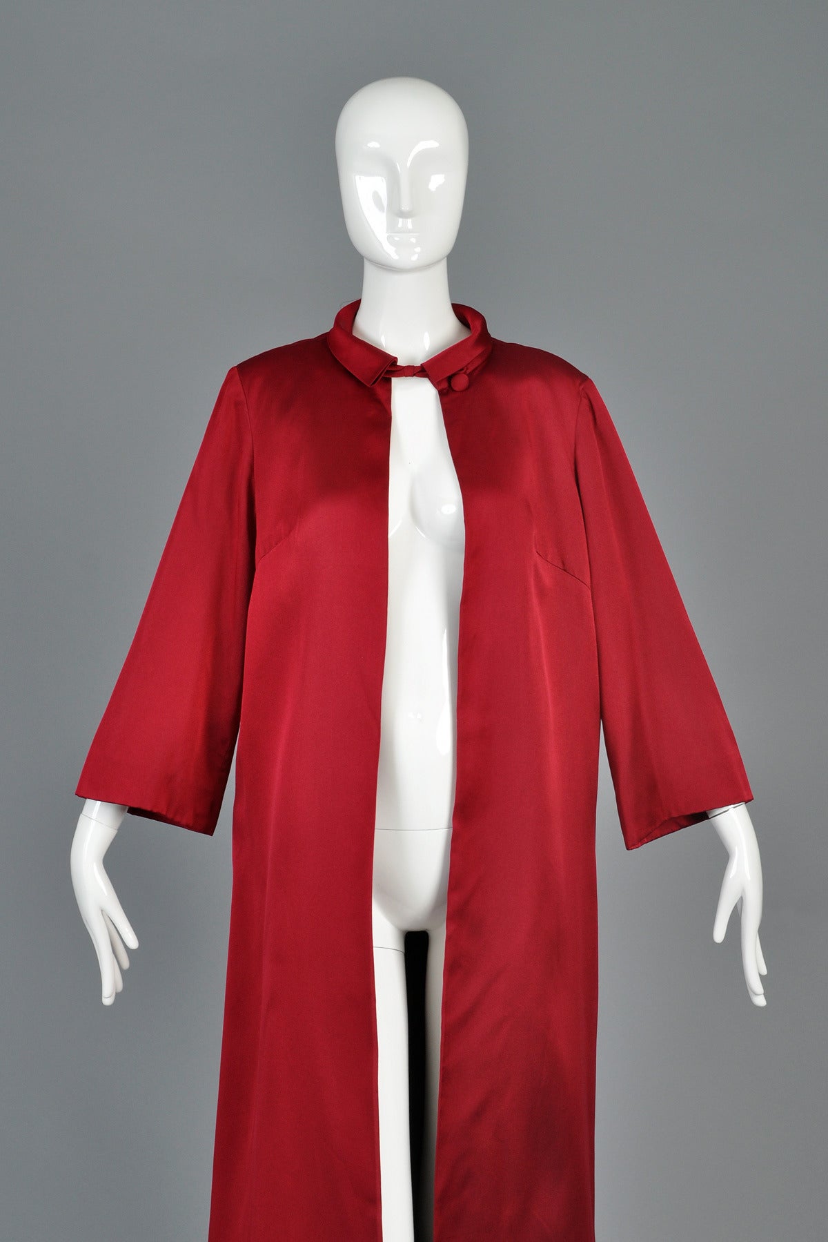 1960s Crimson Silk Full Length Opera Coat In Excellent Condition In Yucca Valley, CA