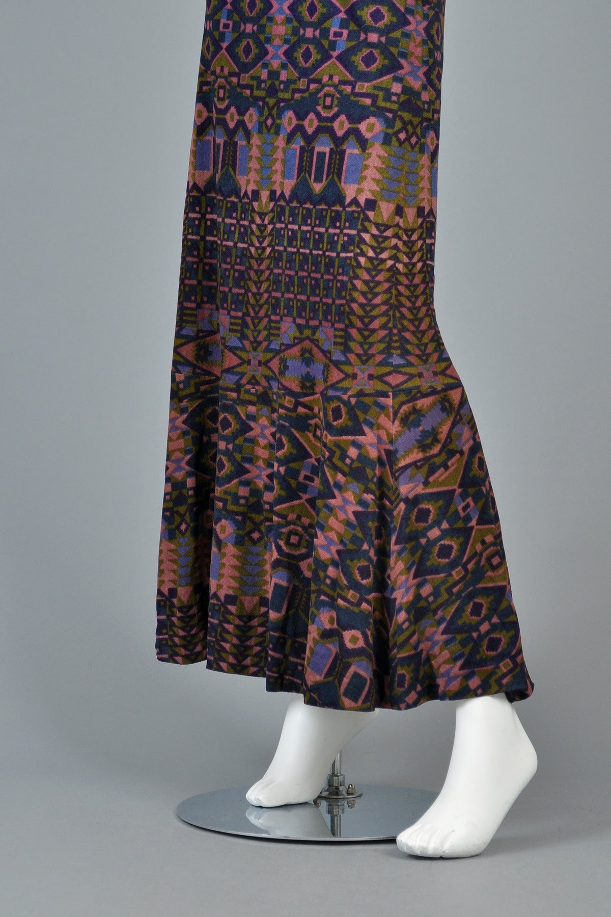 1969 Janice Wainwright Graphic Dress with Snood 3