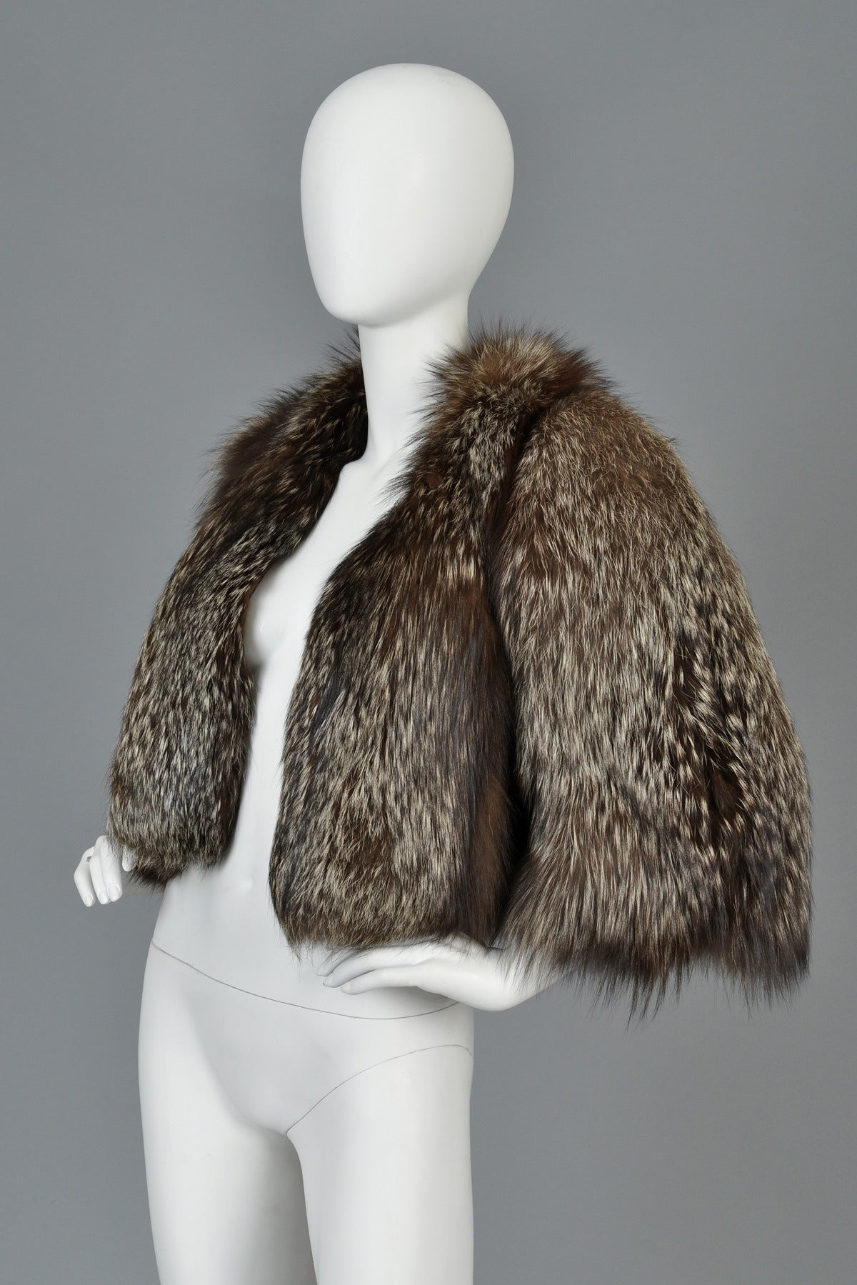 Edward Molyneux 1930s Silver Fox Fur Bolero In Excellent Condition In Yucca Valley, CA