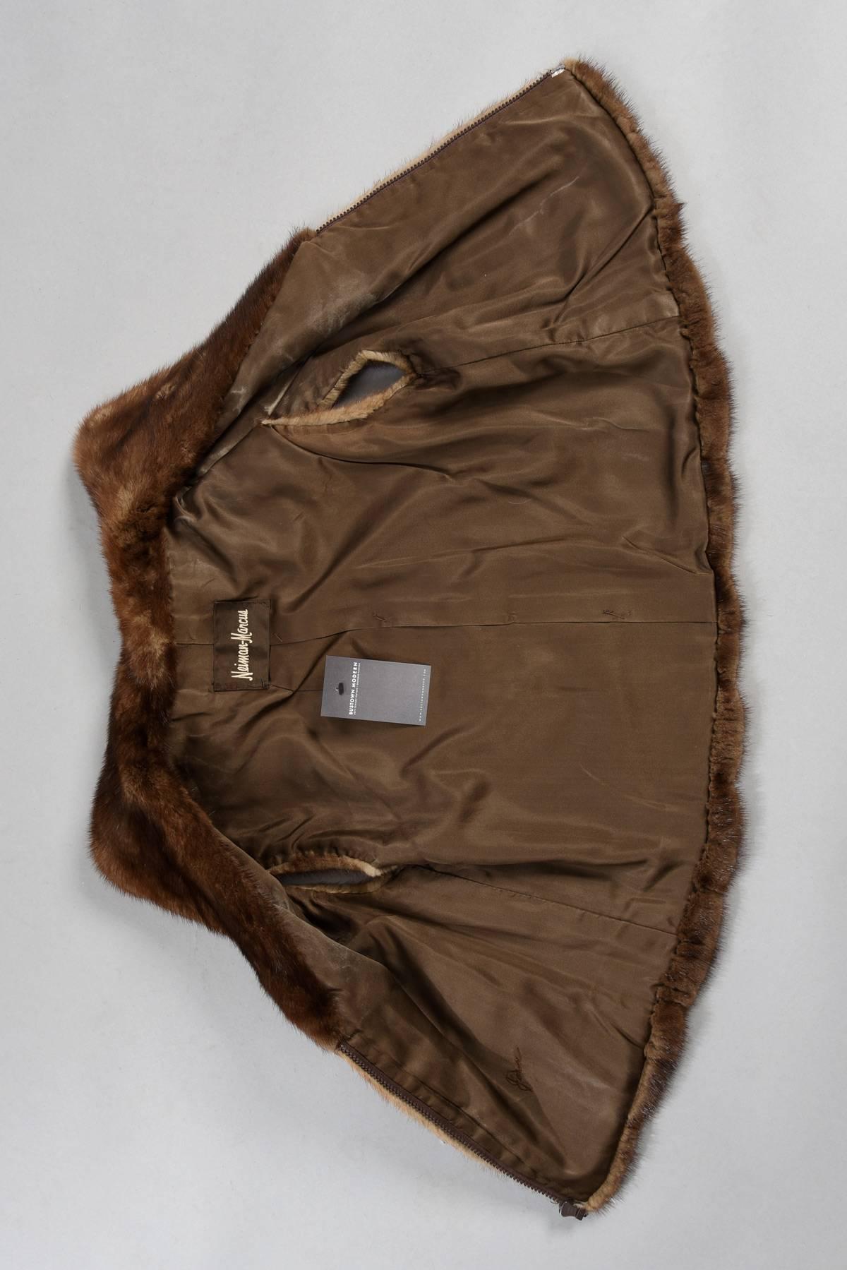 Excellent Neiman Marcus Cropped Mink Fur Gilet / Vest 5