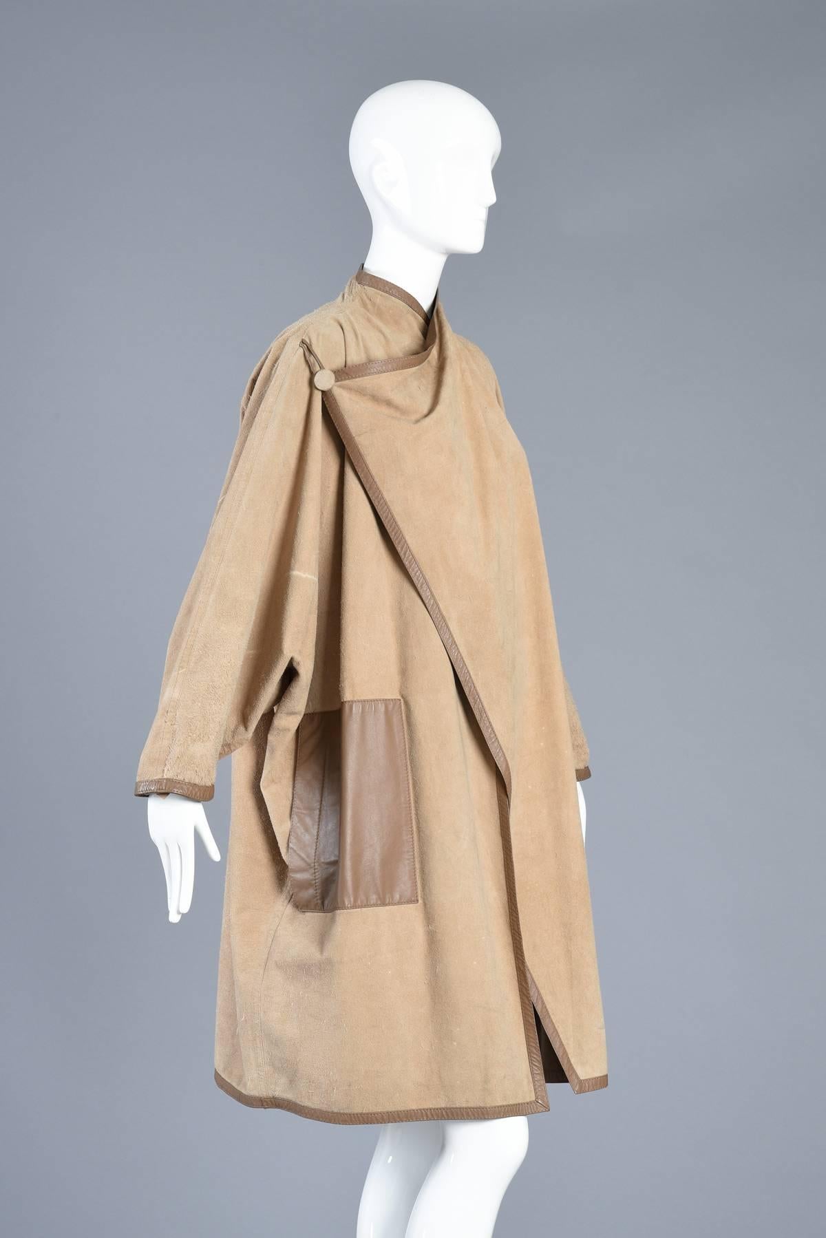 Incredible 1980s Reversible Suede Leather Avant Garde Draped Cape In Excellent Condition For Sale In Yucca Valley, CA