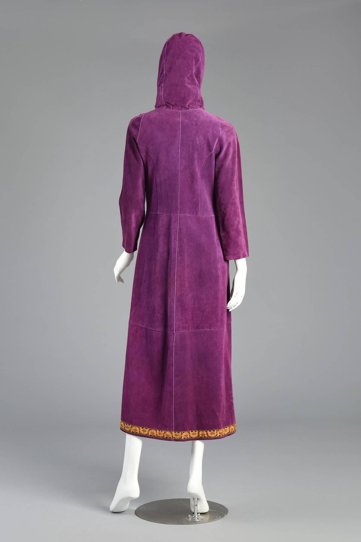 1960s Bohemian Purple Suede Hooded Jacket with Tapestry Trim For Sale 6
