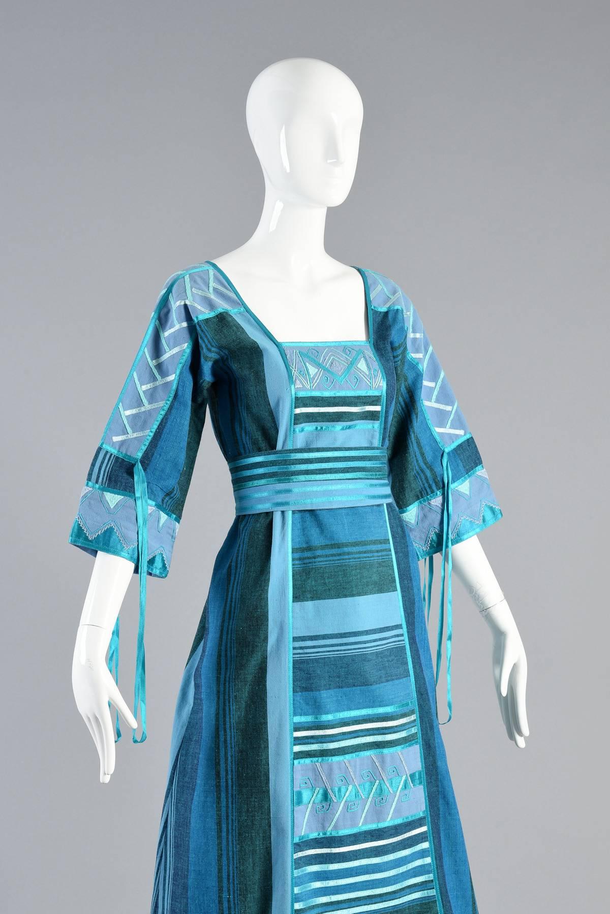 Josefa 1970s Embroidered Bohemian Maxi Dress For Sale 4