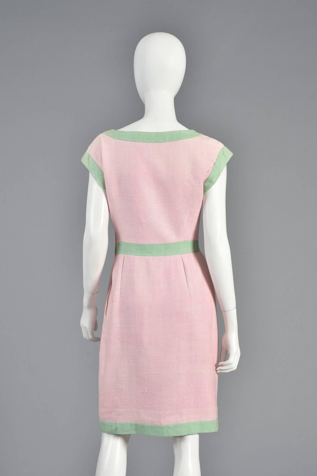 1980s Valentino Watermelon Double Breasted Linen Dress  For Sale 4