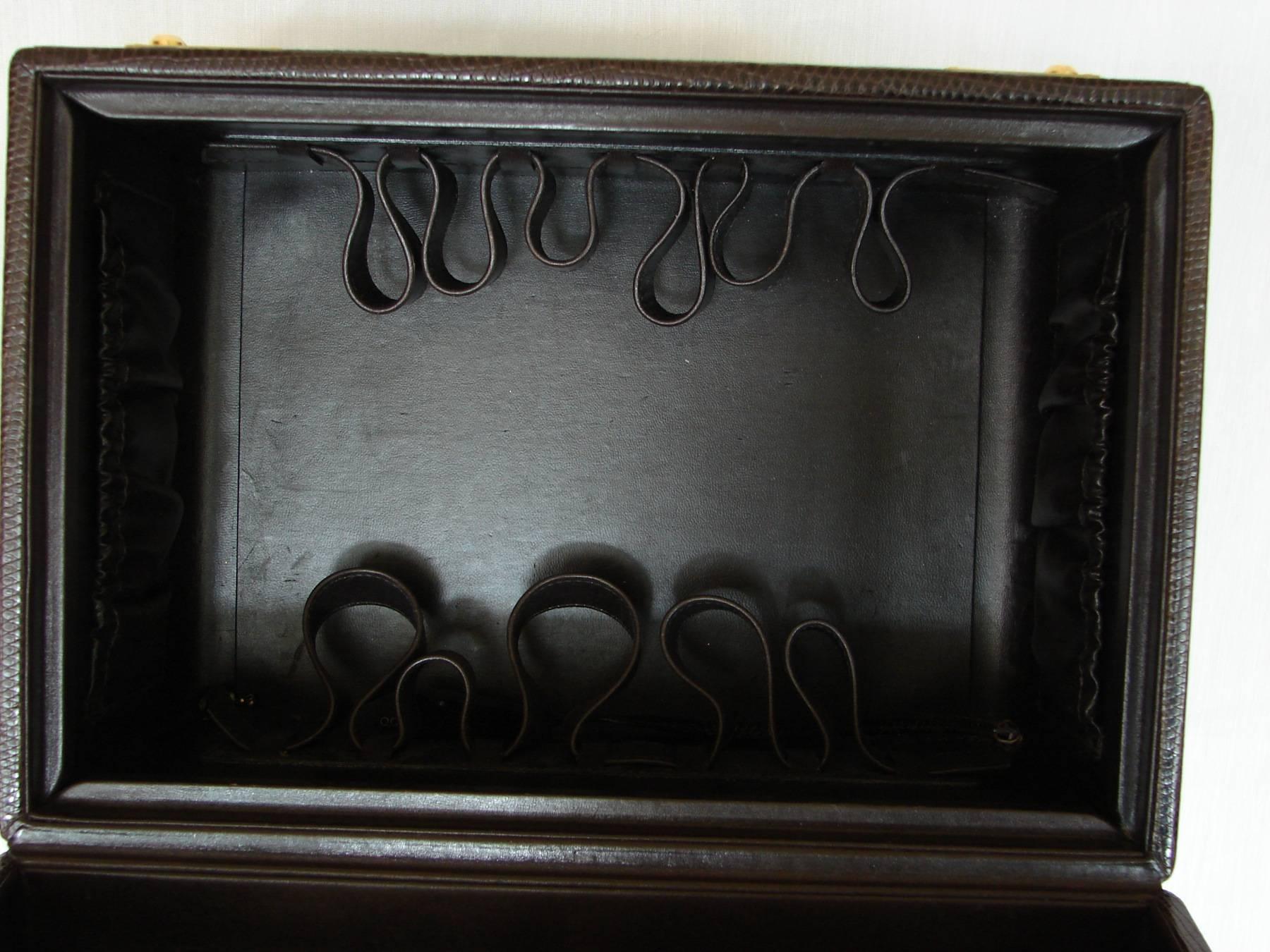 Gucci Lizard Embossed Chocolate Leather Train Case with Mirror + Keys 1980s In Excellent Condition In Port Saint Lucie, FL