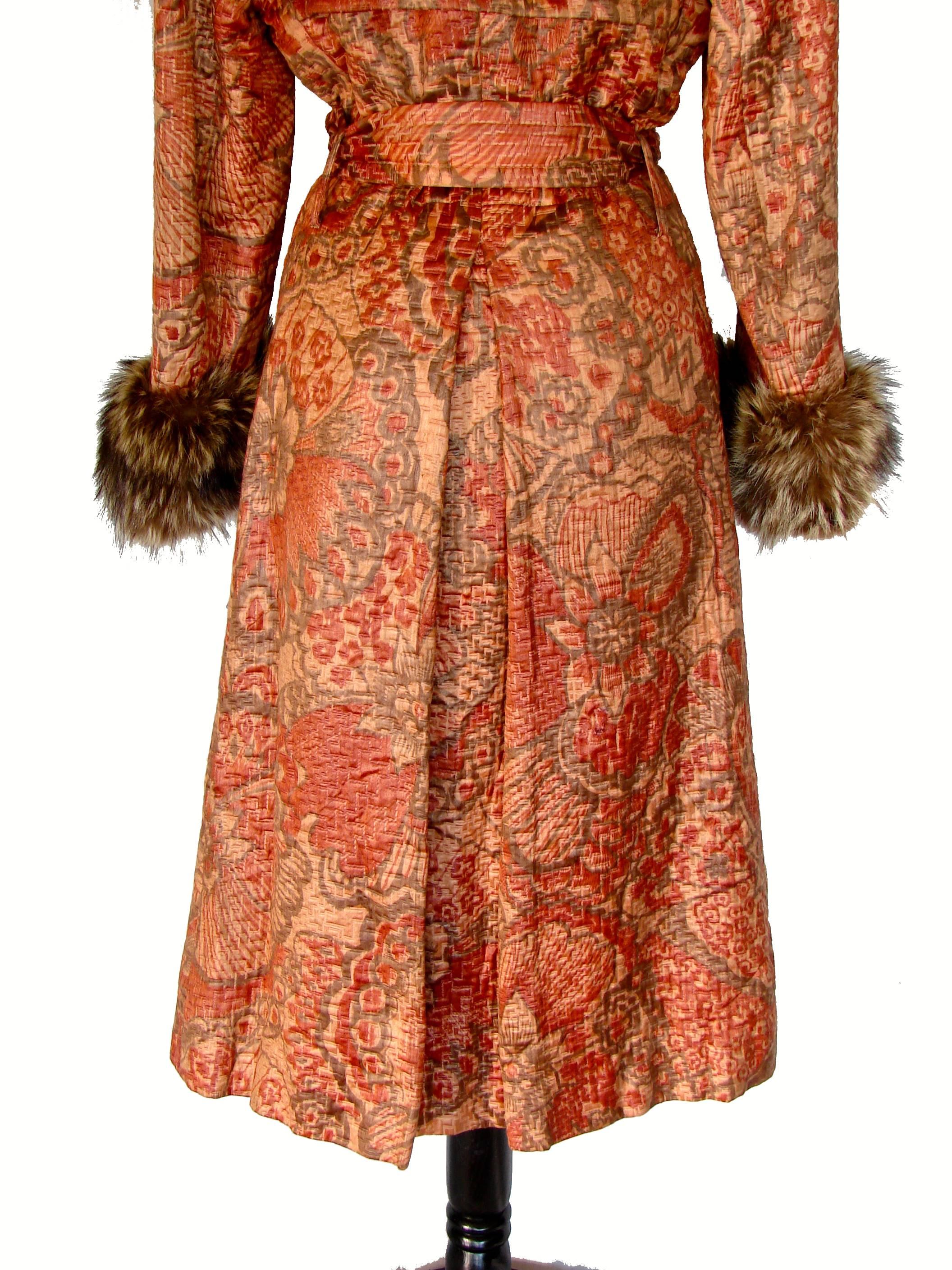 Bill Blass Raccoon Fur Trim Coral + Beige Silk Textured Coat Rare 1970s  3