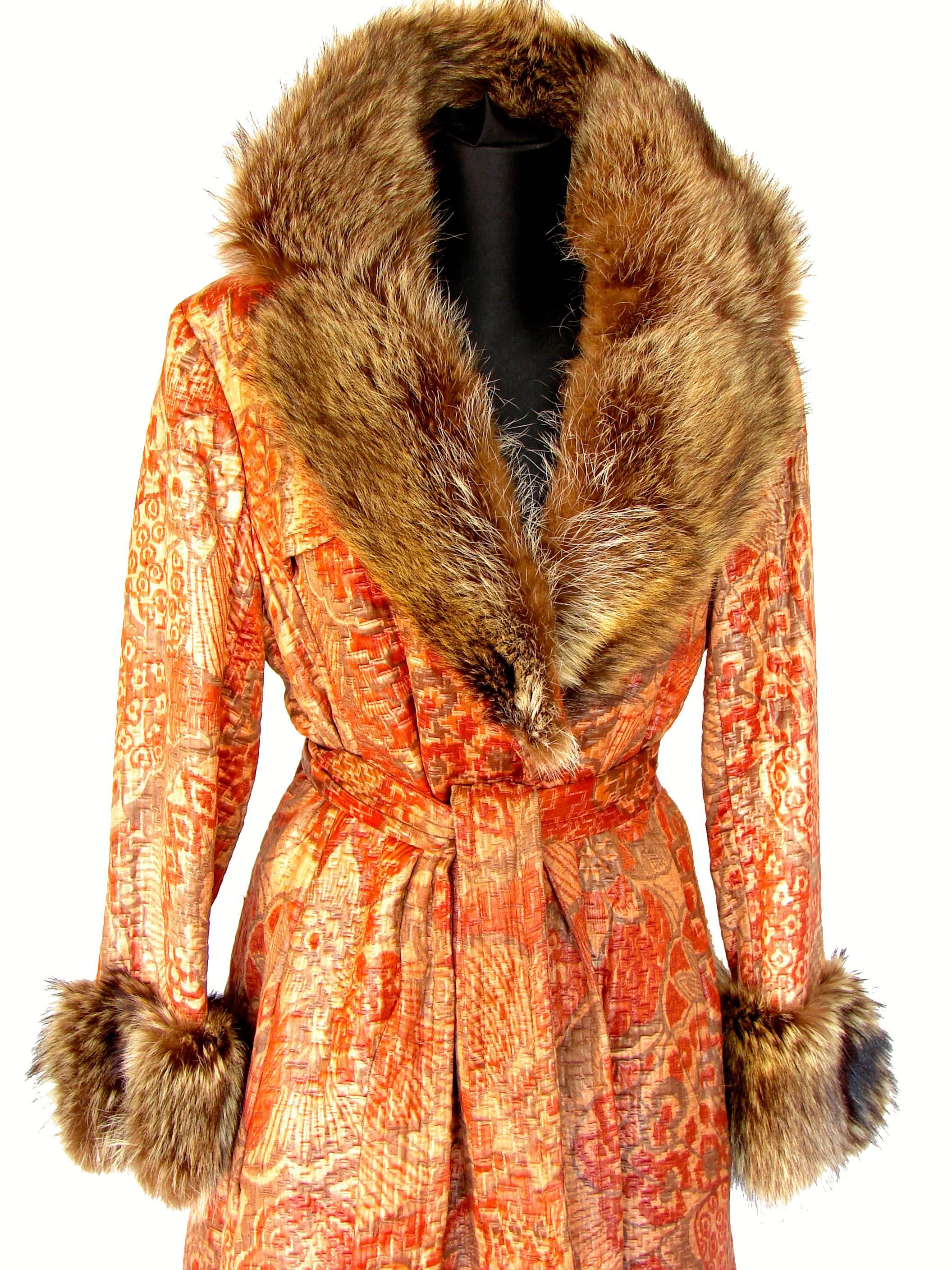 Bill Blass Raccoon Fur Trim Coral + Beige Silk Textured Coat Rare 1970s  4