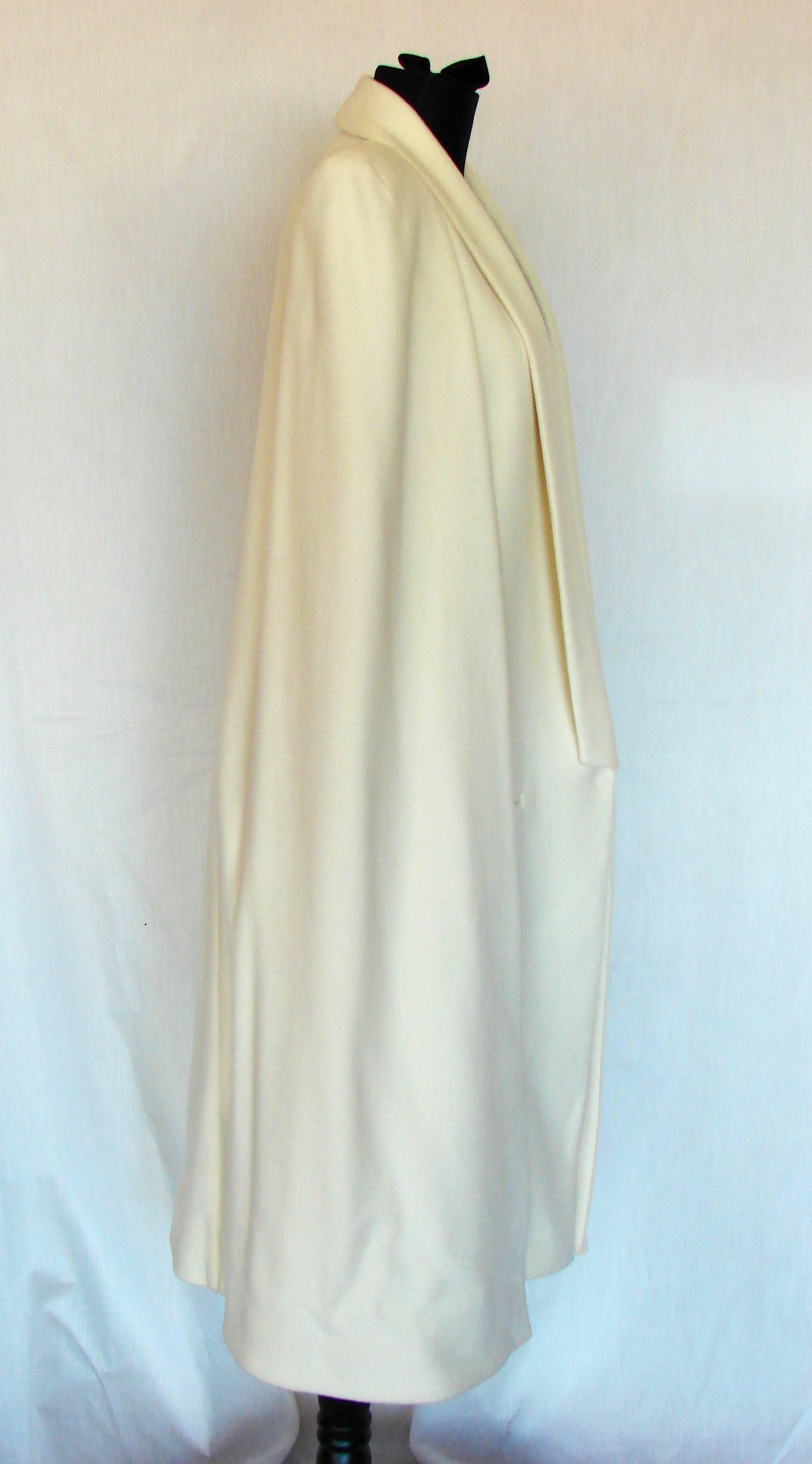 Women's Rare Olcay Gulsen Cream Cashmere Cape Coat New Sz S