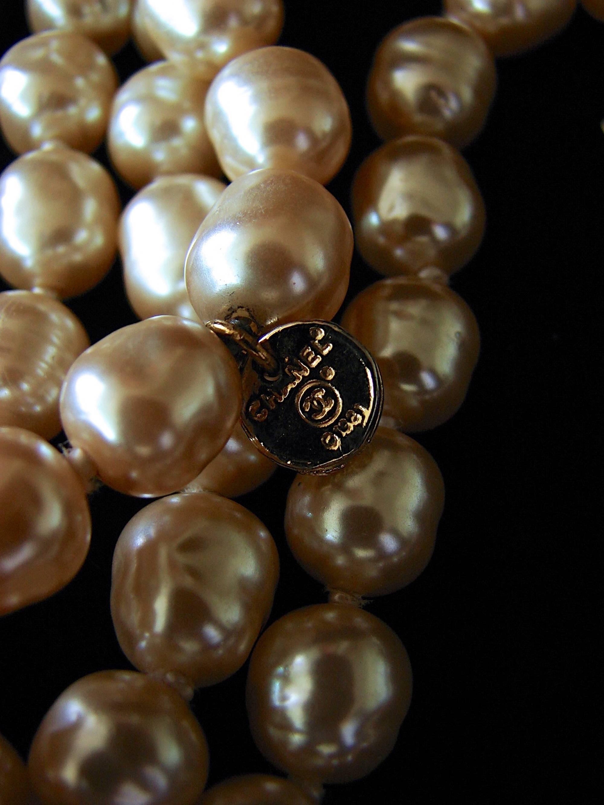 Chanel Vintage Infinity Opera Length 65 inch Pearl Necklace, 1980s  5