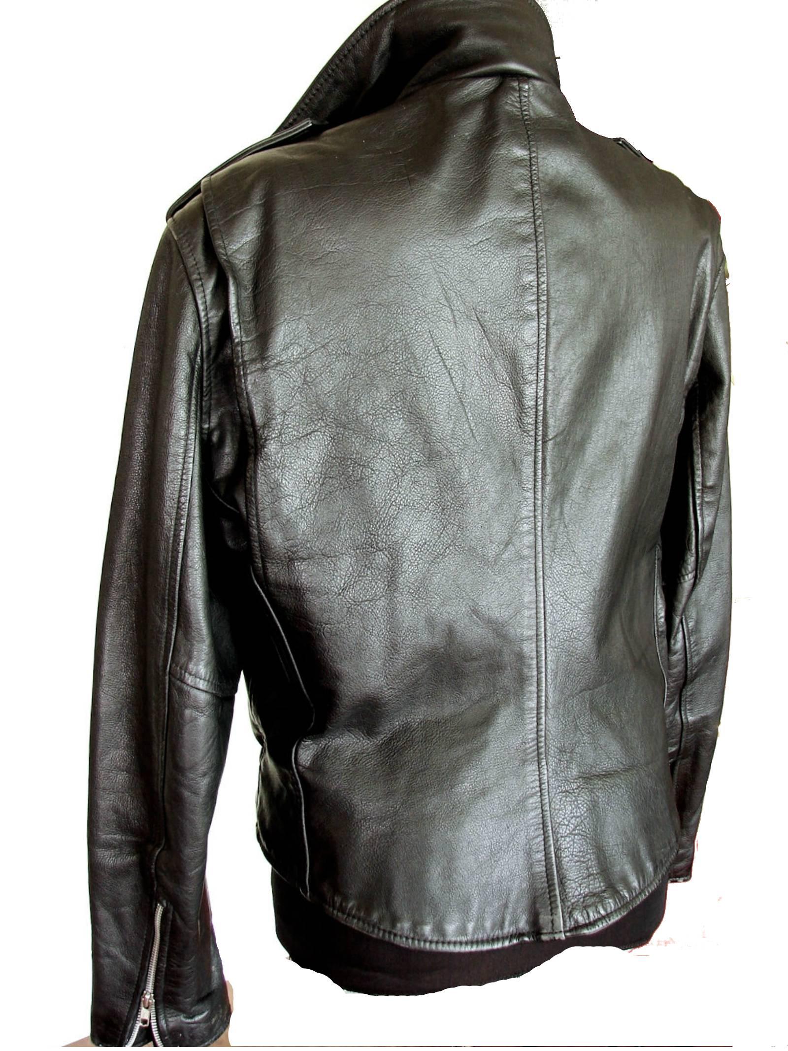 Vintage Black Leather Motorcycle Jacket Ladies 1980s Size 12  In Excellent Condition In Port Saint Lucie, FL