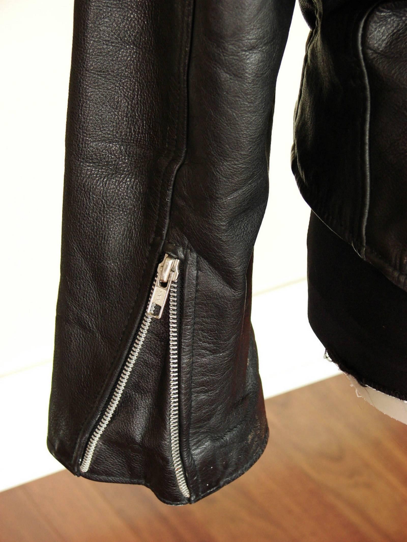 Vintage Black Leather Motorcycle Jacket Ladies 1980s Size 12  2