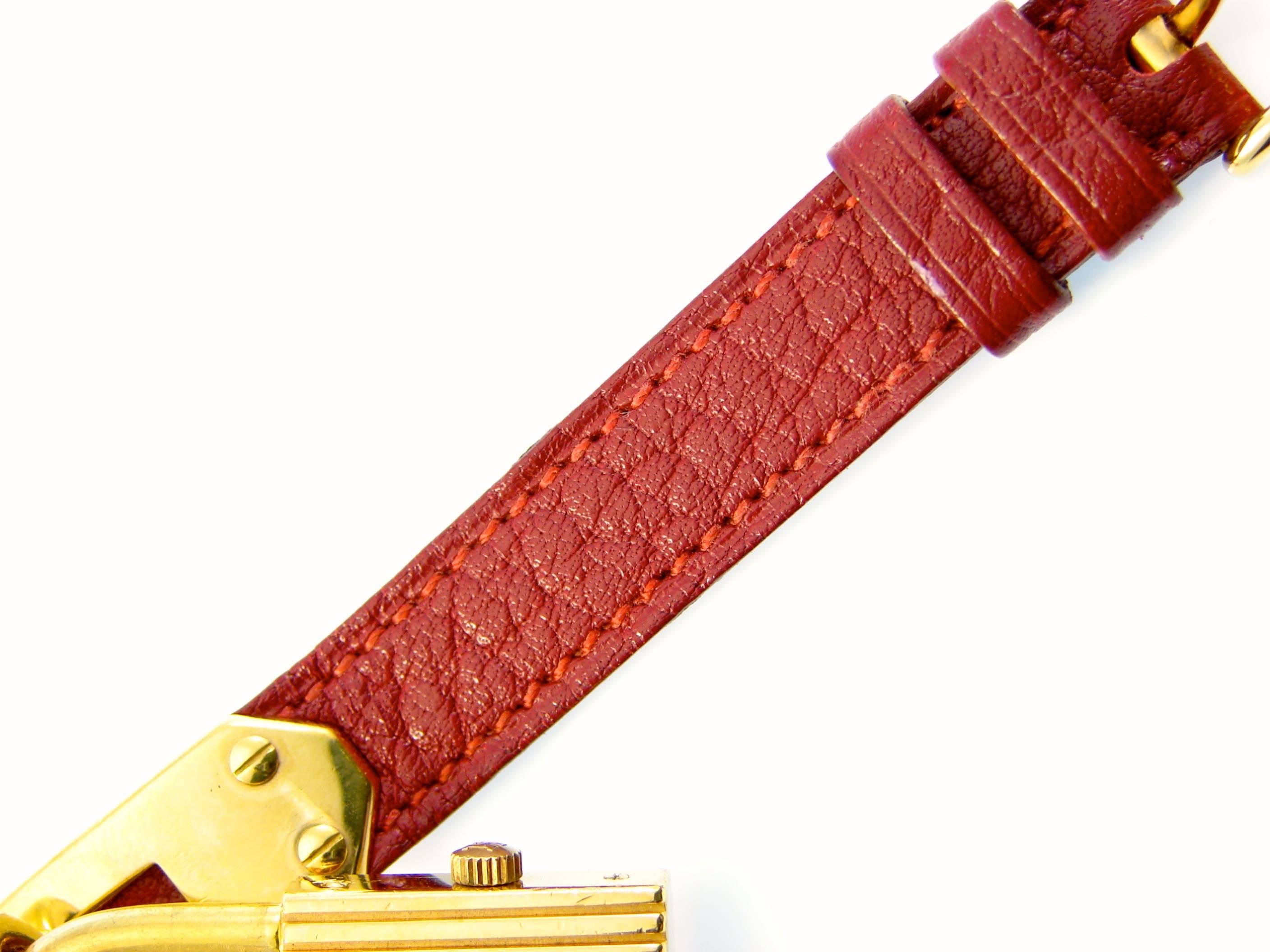 Elegant Hermes Paris Gold Kelly Watch with Red Face + Rouge H Leather Strap 90s In Good Condition In Port Saint Lucie, FL