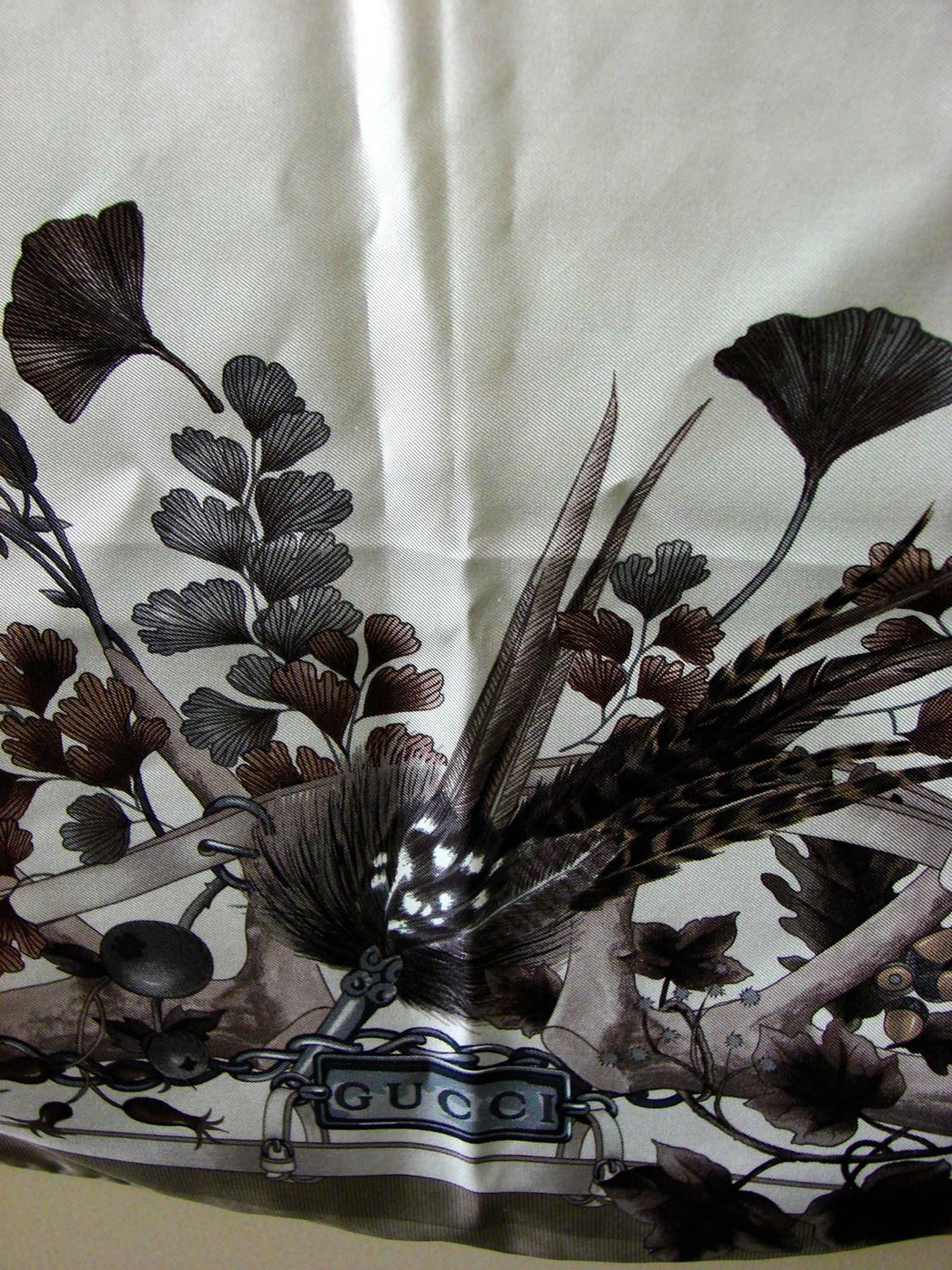 monalisa interiors Floral Silk 35in Print Twill Gucci New Feathers Equestrian Scarf 90cm monalisa interiors Floral Silk 35in Print Twill Gucci New Feathers Equestrian Scarf 90cm