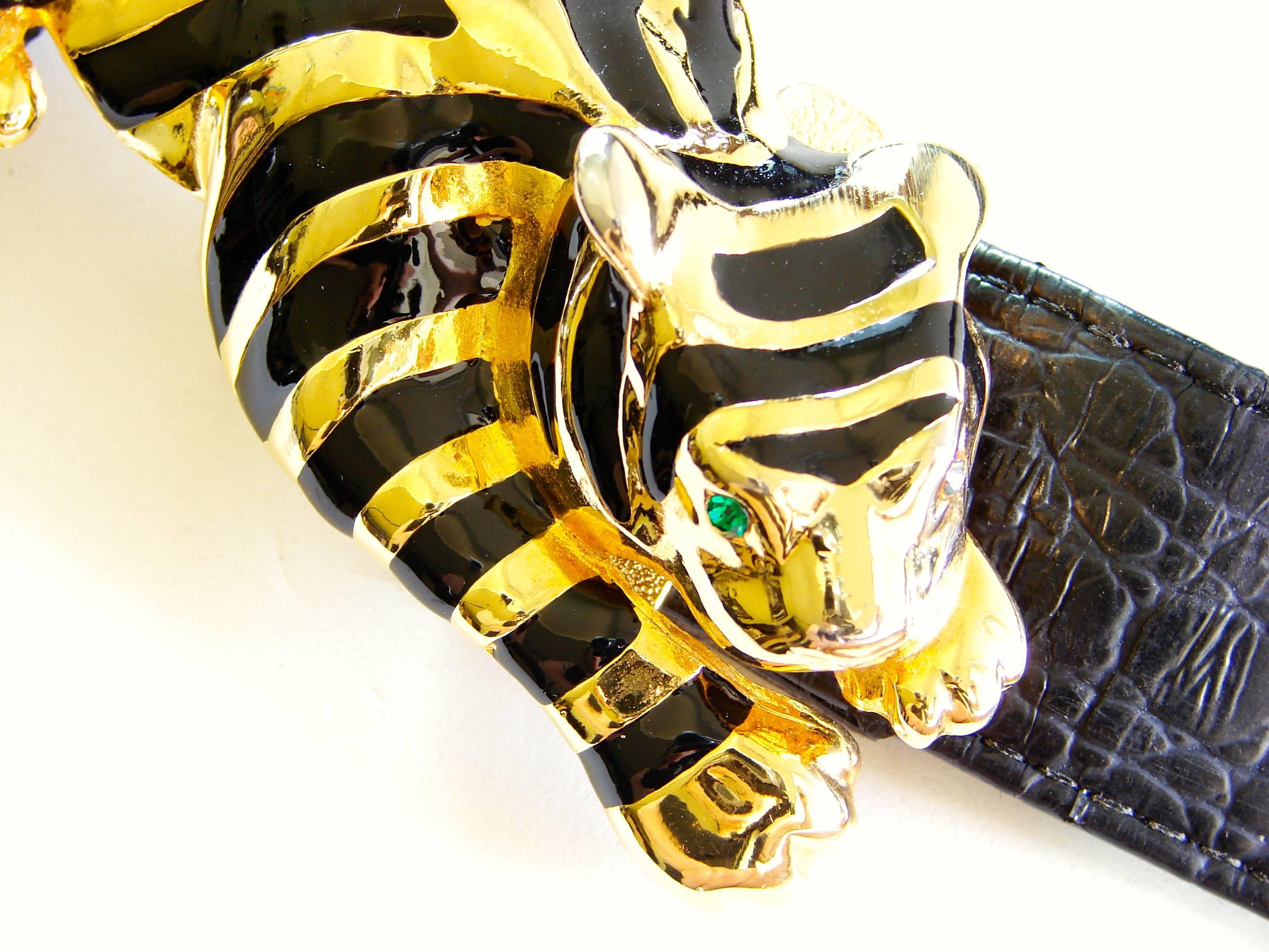 Gold Striped Tiger Belt Buckle Large 5 inches + Strap Hattie Carnegie Attr. 70s In Good Condition In Port Saint Lucie, FL