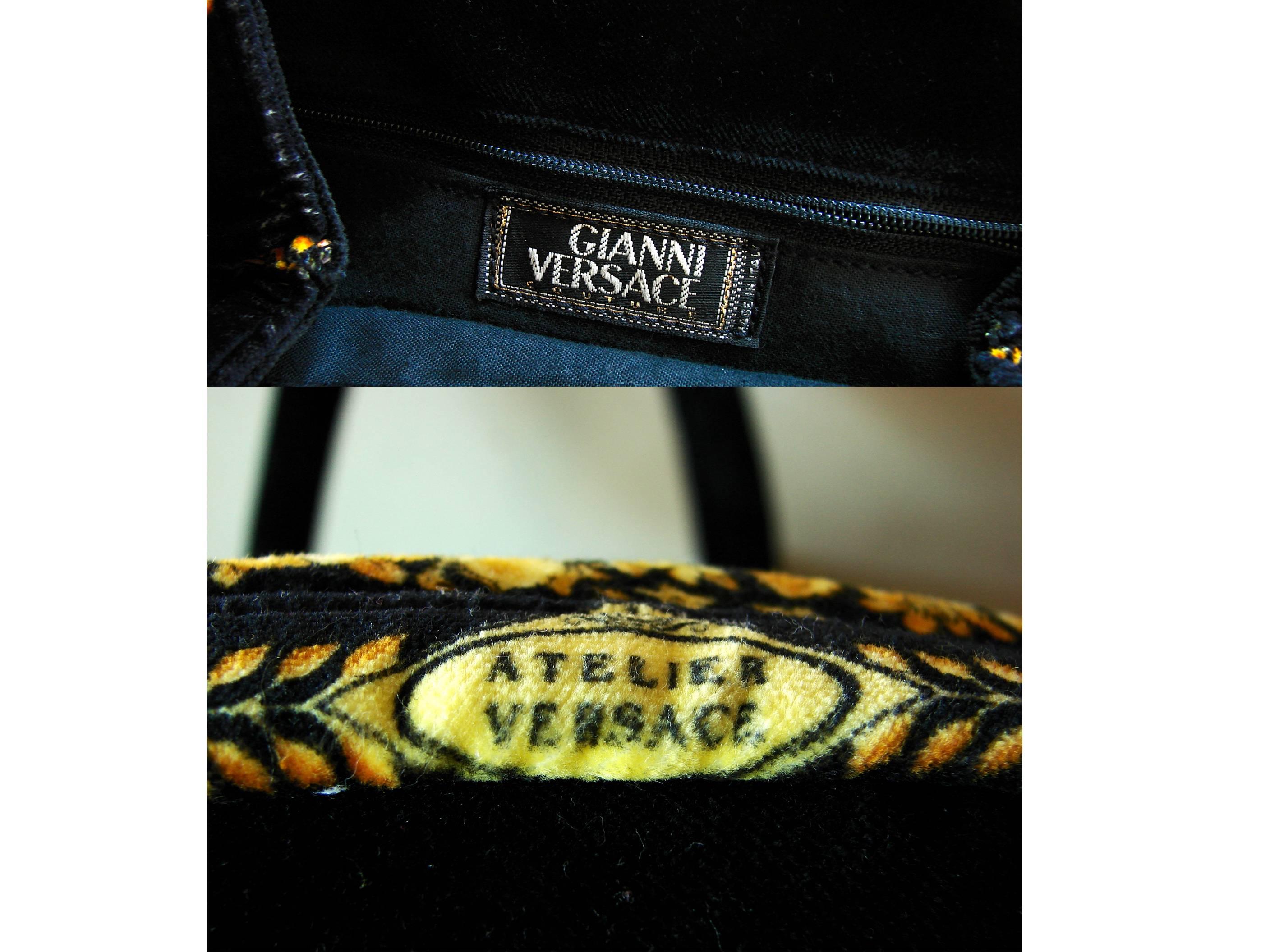 Rare Versace Couture Atelier Baroque Medusa Handbag Tote + Dust Cover Vintage 5