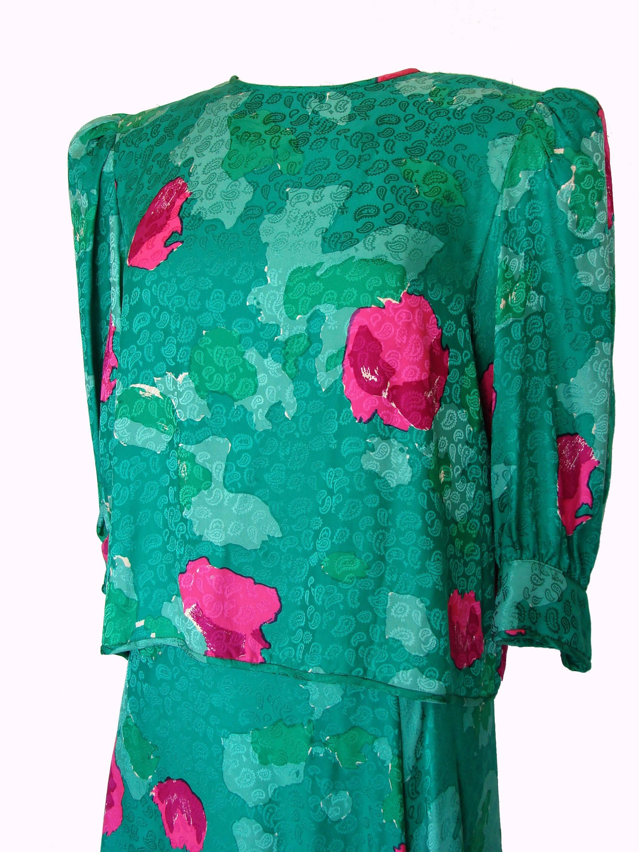 Women's Flora Kung 2pc Emerald + Pink Silk Floral Blouse + Skirt Ensemble Size 8 1980s