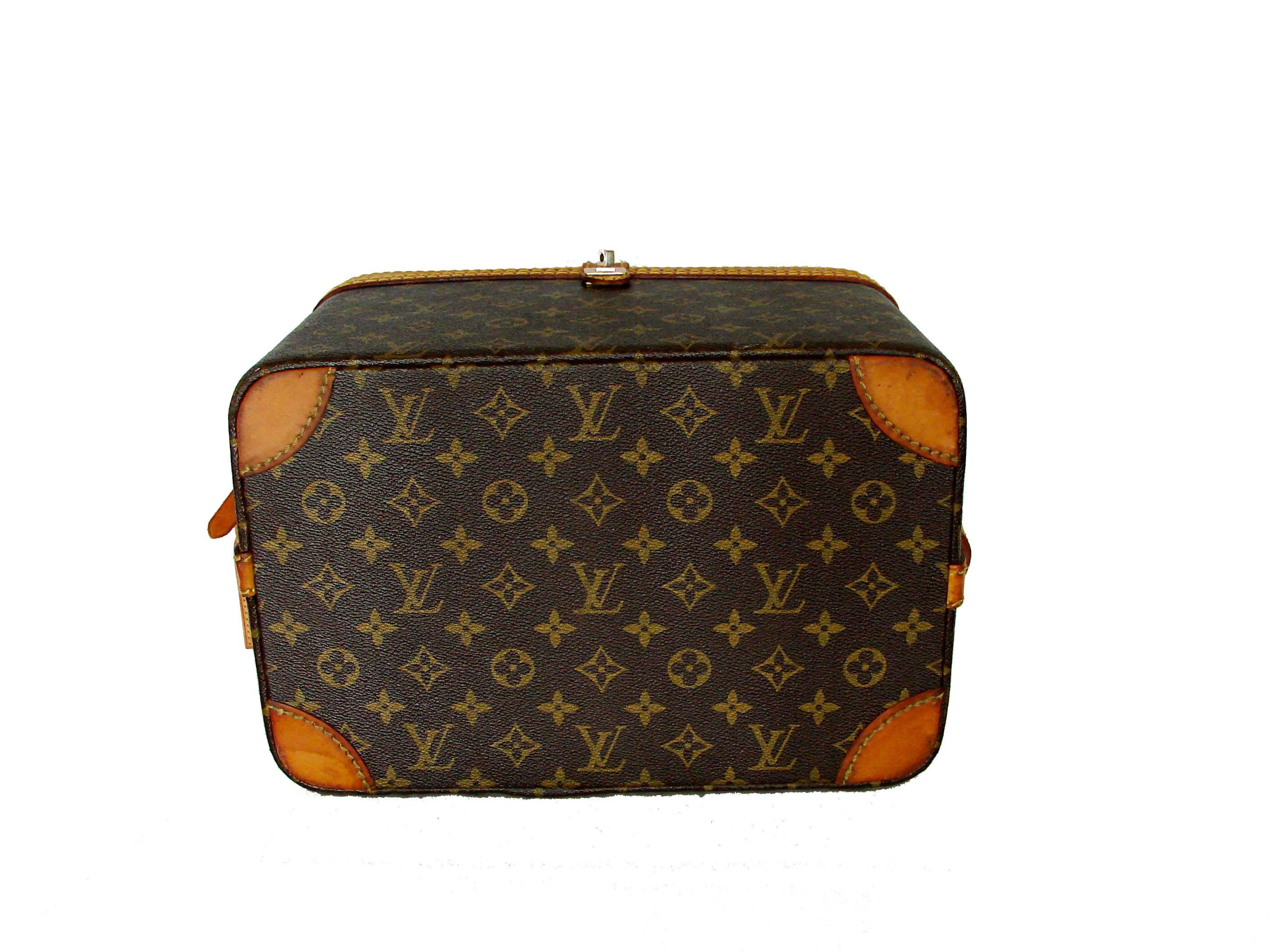 Women's or Men's Louis Vuitton Monogram Train Case Toiletries Bag + Luggage Tag + Lock 1980s 