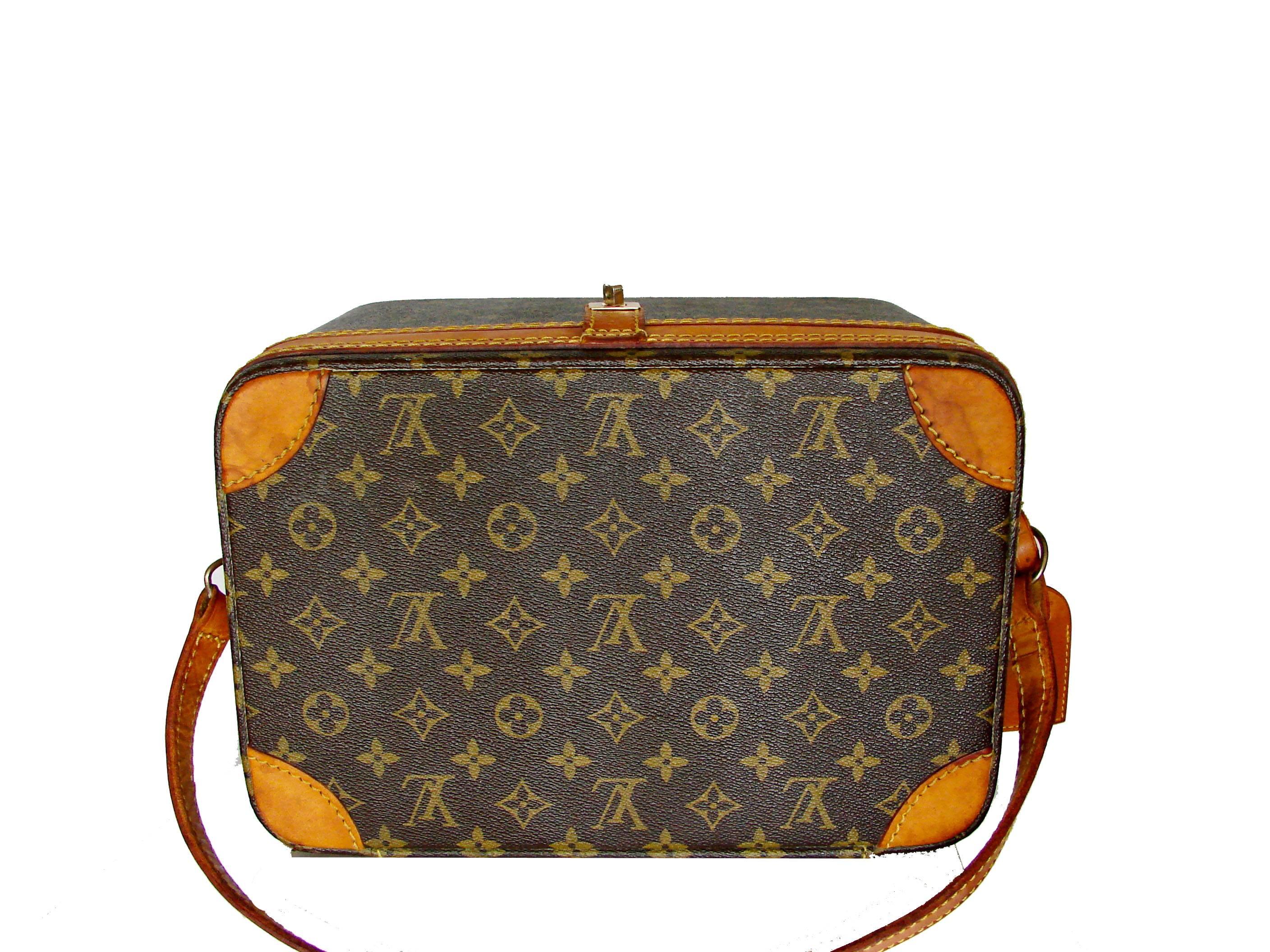 Louis Vuitton Monogram Train Case Toiletries Bag + Luggage Tag + Lock 1980s  1