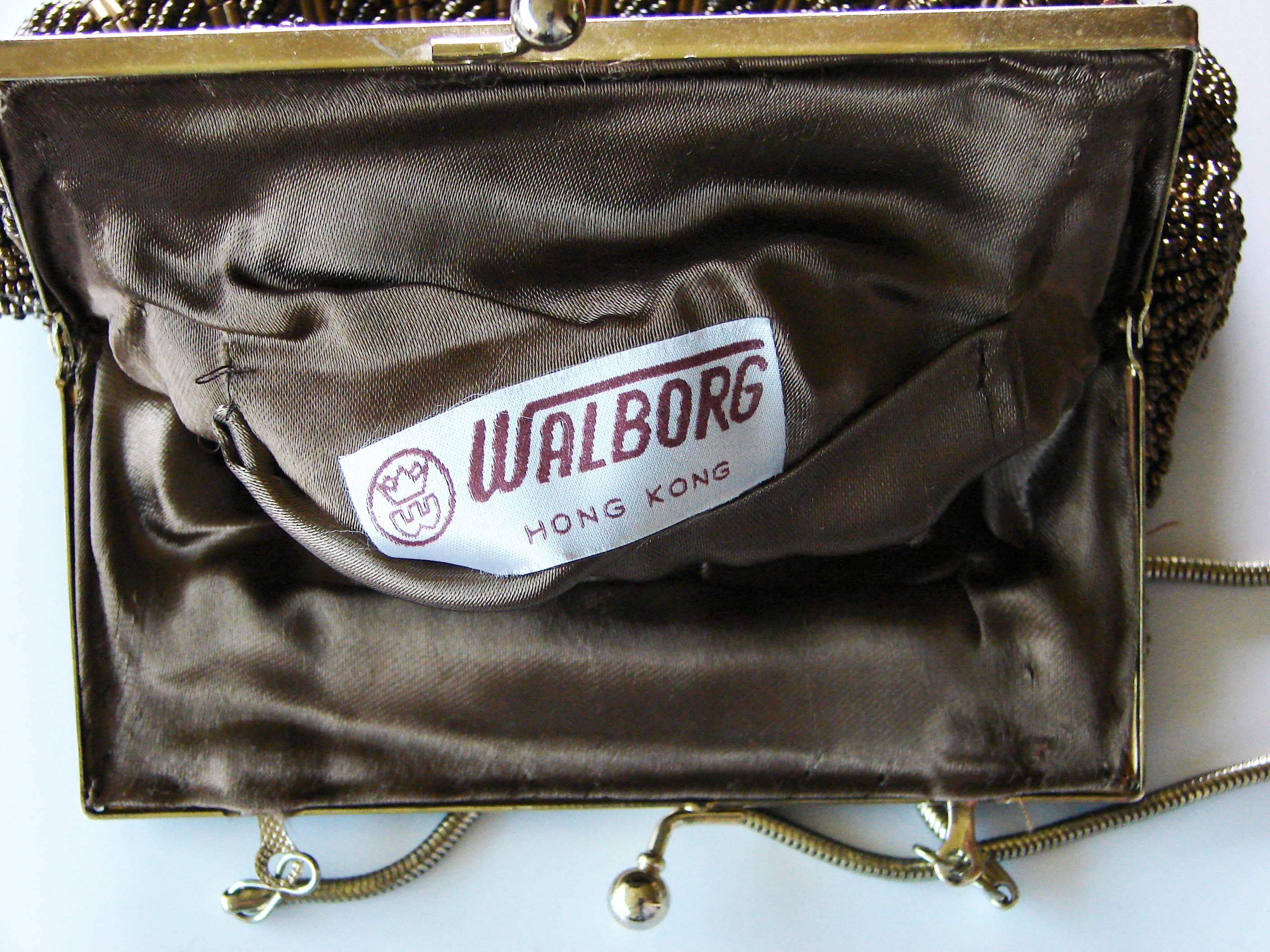 Exquisite Walborg Beaded Kisslock Evening Bag with Silk Satin Lining 1970s  4