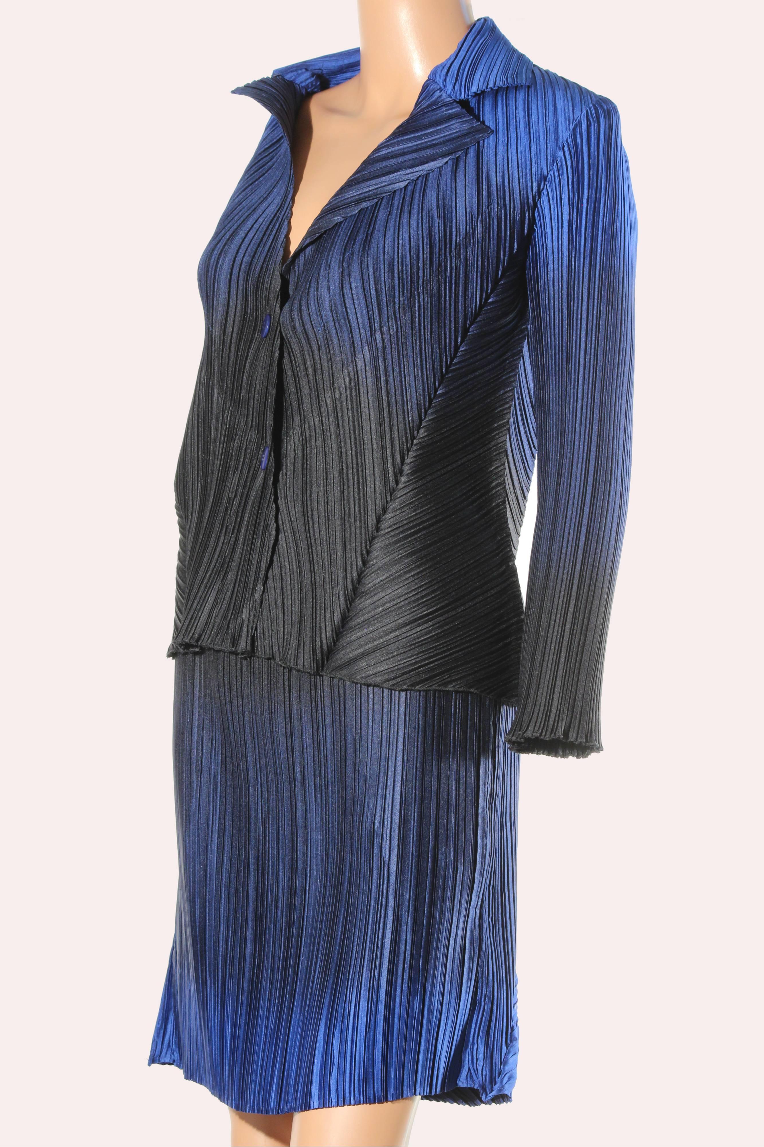 Issey Miyake Blue Ombre Micro Pleated Jacket and Skirt Suit Ensemble Japan Sz 2  3