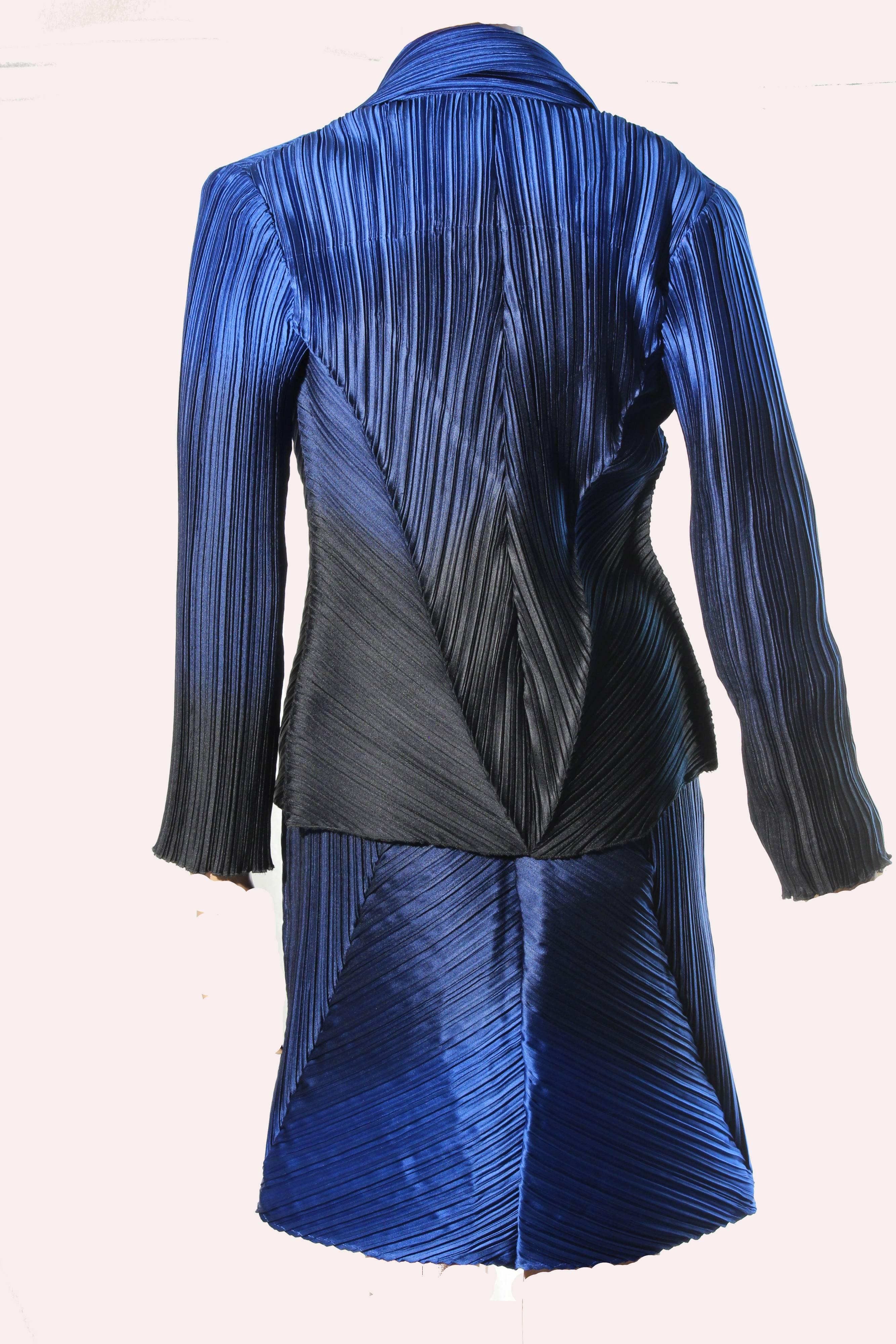 Issey Miyake Blue Ombre Micro Pleated Jacket and Skirt Suit Ensemble Japan Sz 2  2