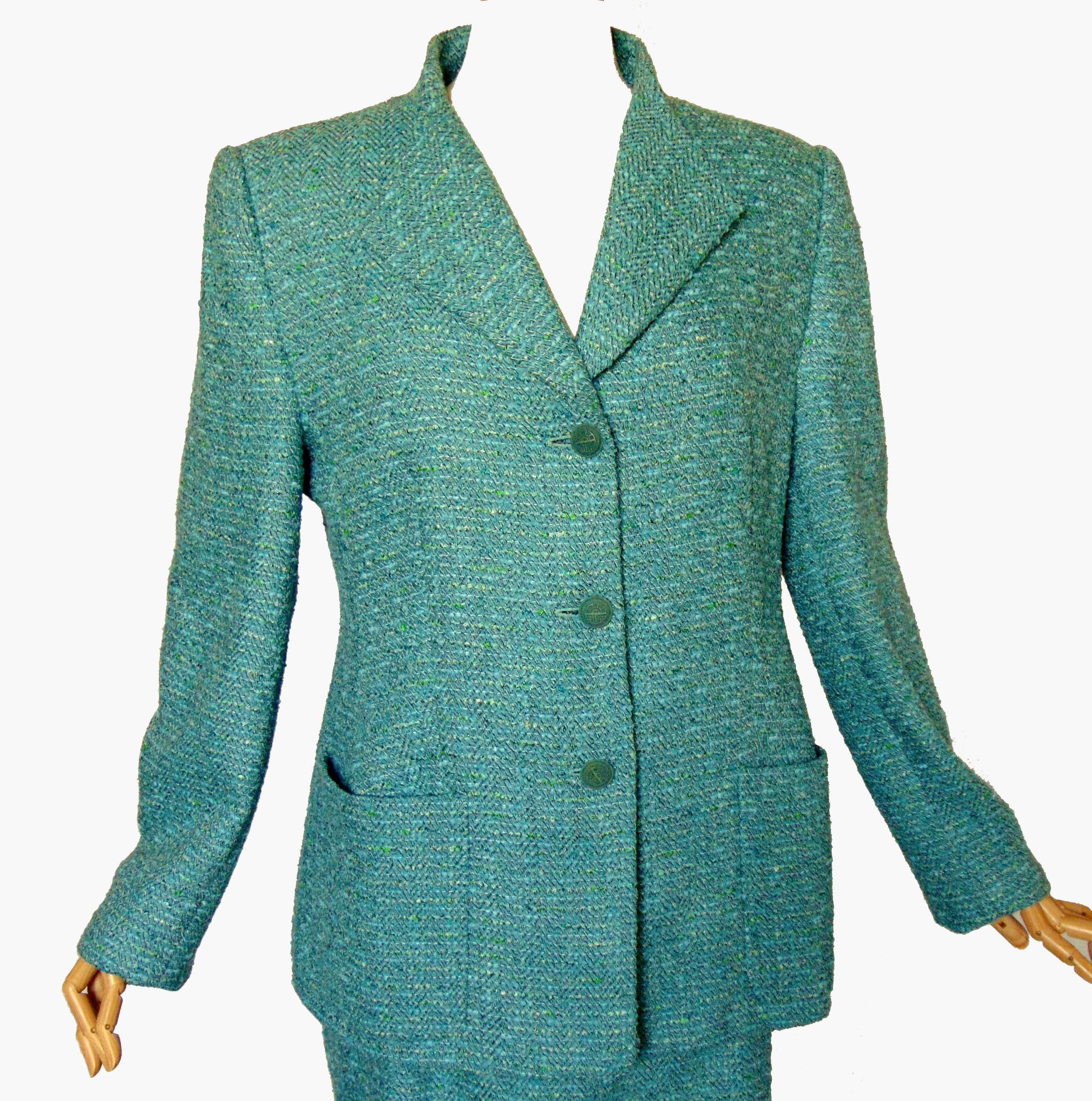 Louis Feraud Ladies Jacket + Skirt Suit 2pc Woven Wool Silk Blend EU44 US14 In Excellent Condition In Port Saint Lucie, FL
