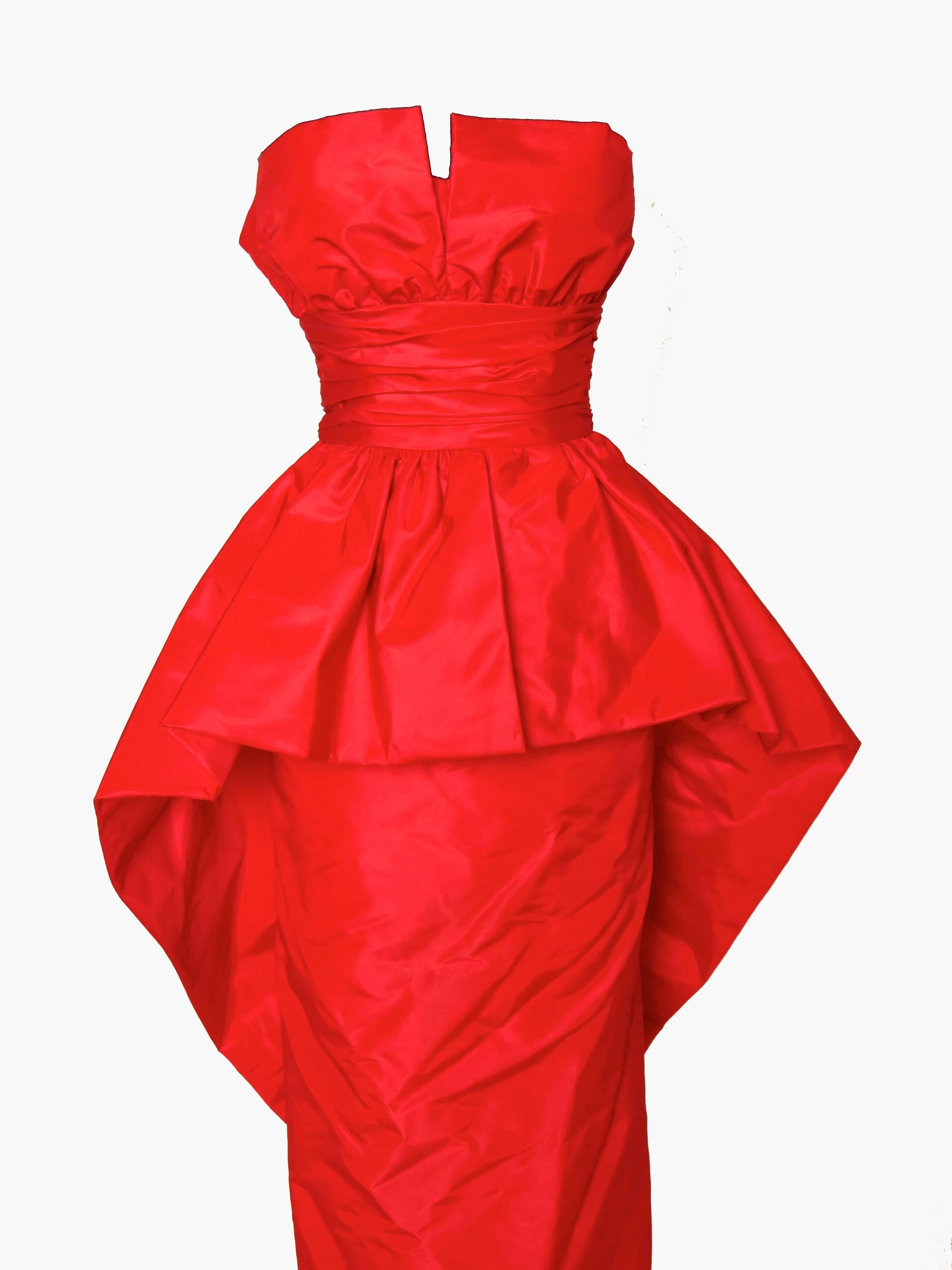 Victor Costa Bright Red Taffeta Evening Gown Strapless Sheath 1970s Size XS 4
