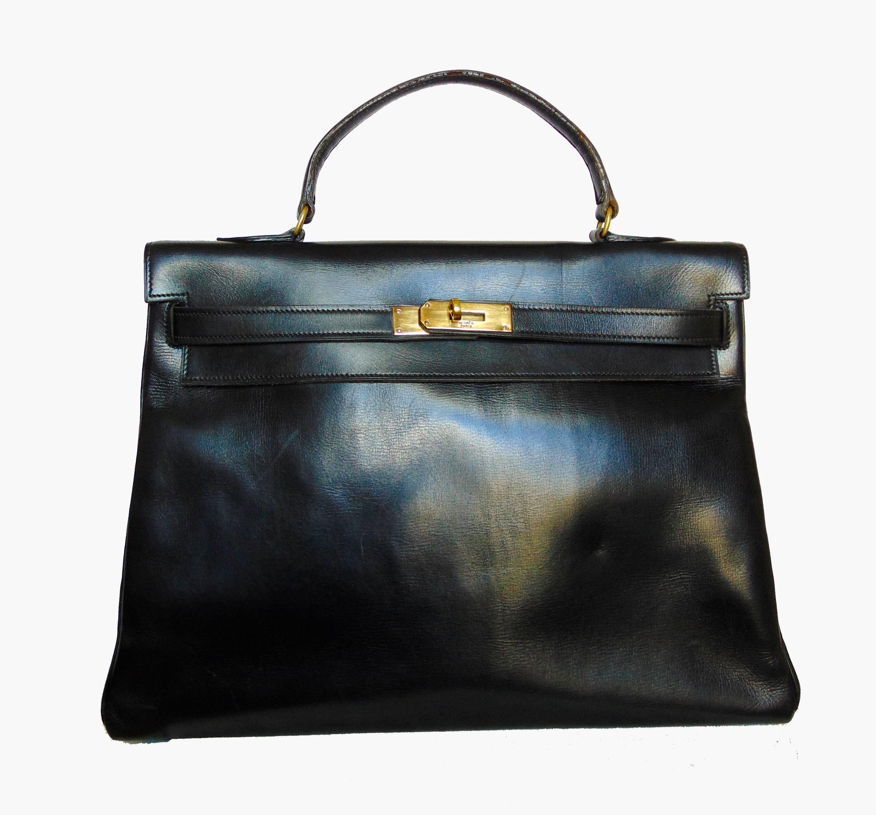 Seltene 1947 Hermes Kelly Bag Retourne 35cm Sac a Depeches in Black Box Leather Damen
