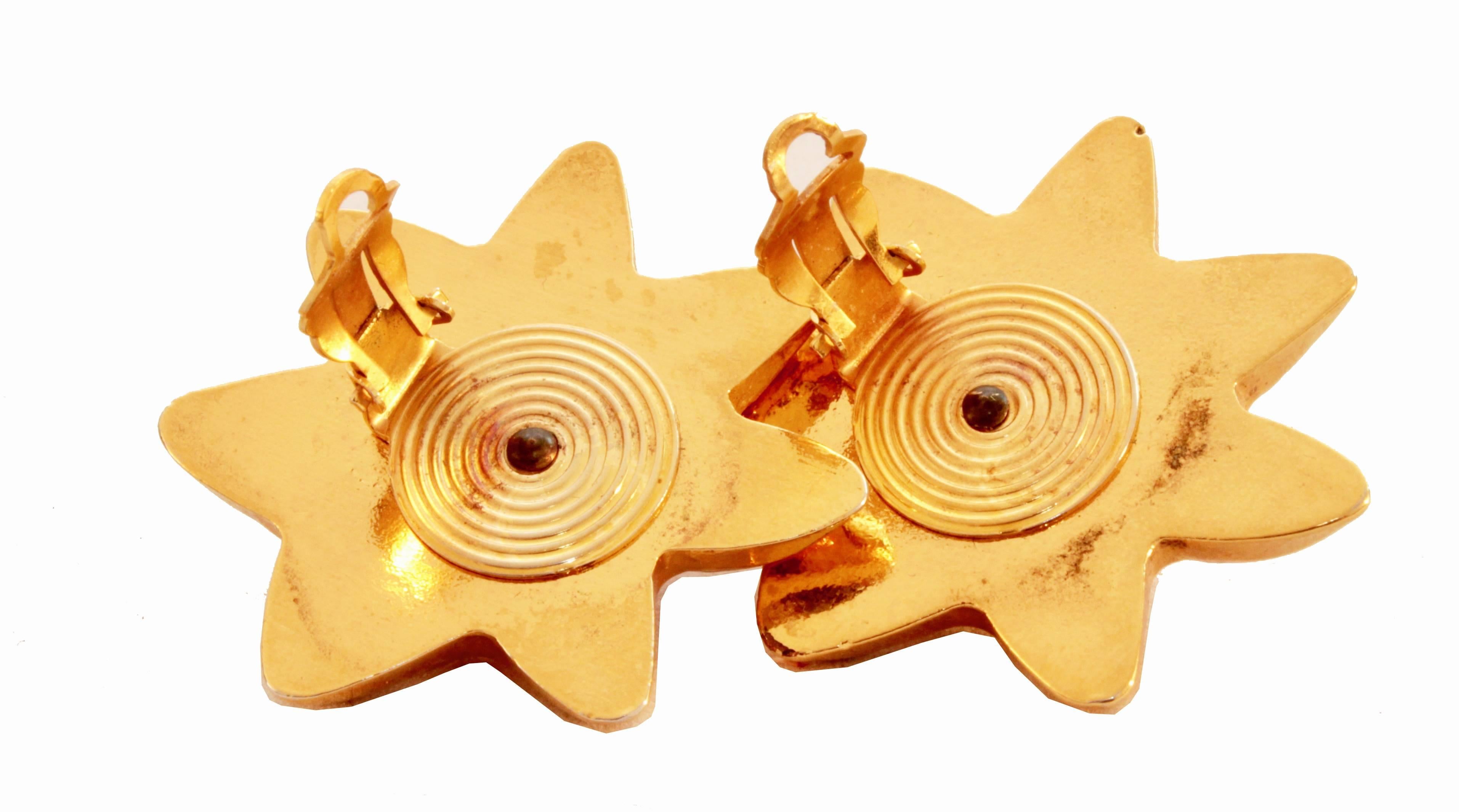 Christian Lacroix Chunky Gold Metal Star Earrings Statement Clip Style 1980s 3