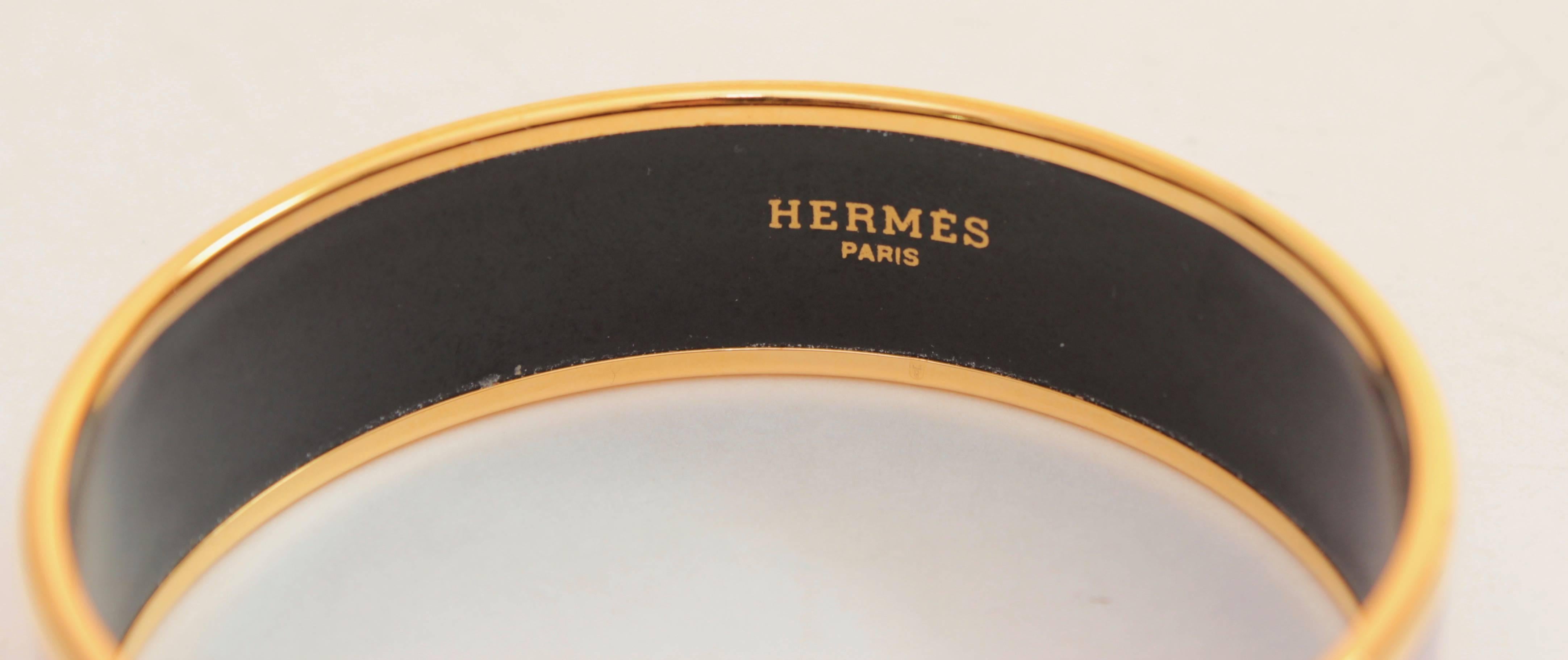 Hermes Paris Handwritten Logos Bracelet Enamel Bangle Gold Plated Size 62 + Box  2