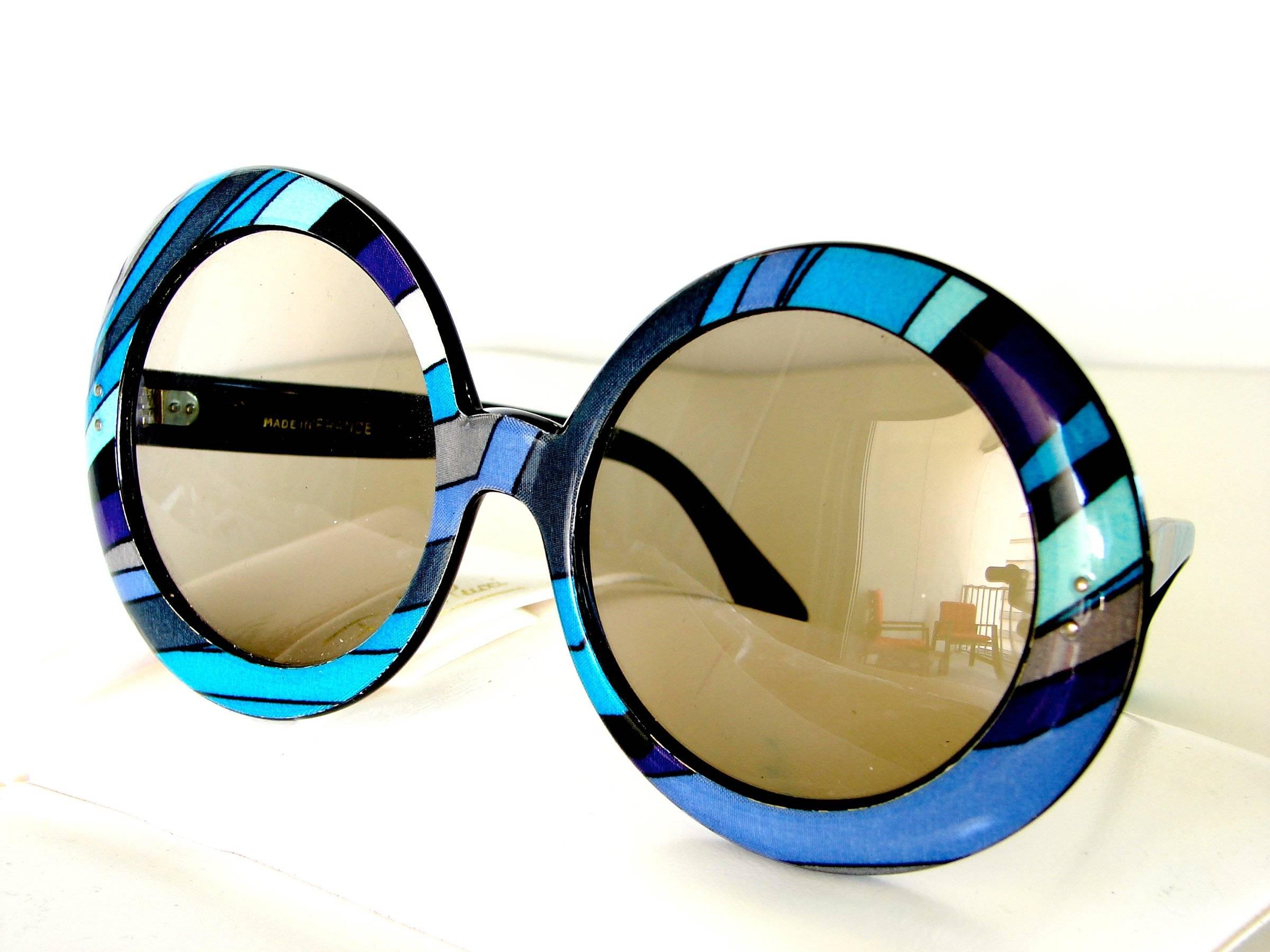 Gray 1970s Emilio Pucci Sunglasses with Case Retro Oversized Round Modern  