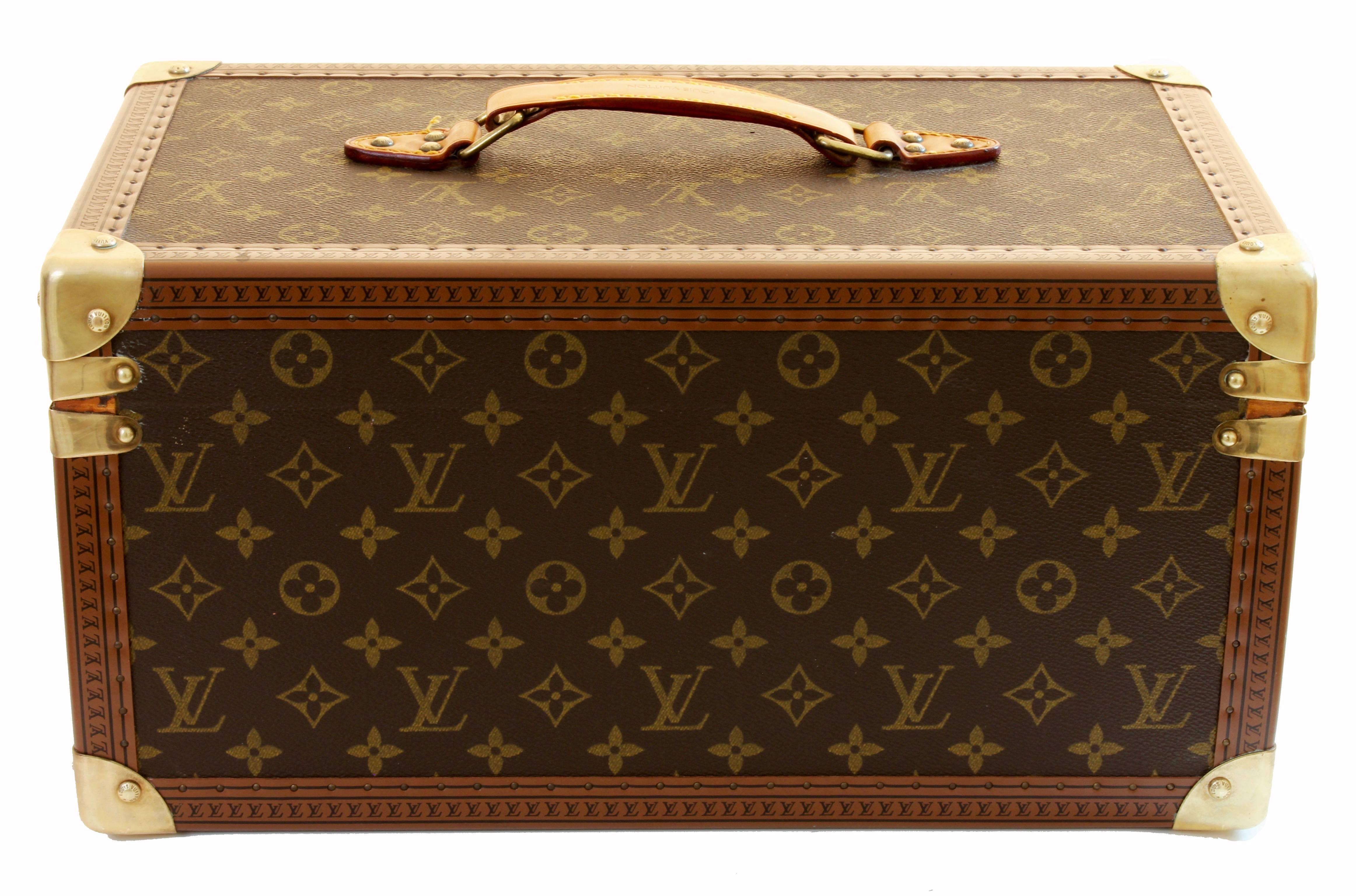 louis vuitton makeup case with mirror