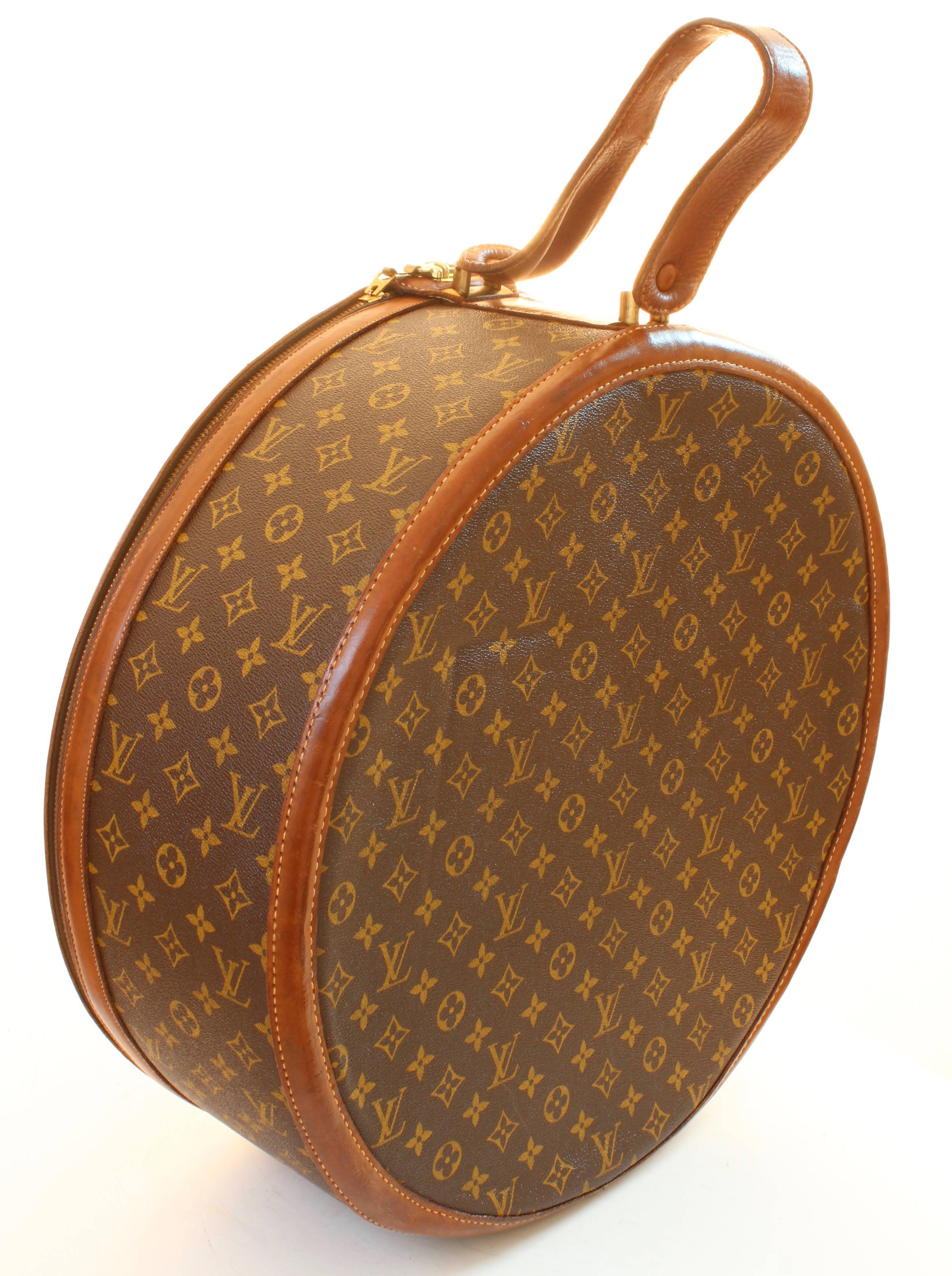 Brown Louis Vuitton Monogram Round Hat Box Boite Chapeaux 50cm French Company 1970s 