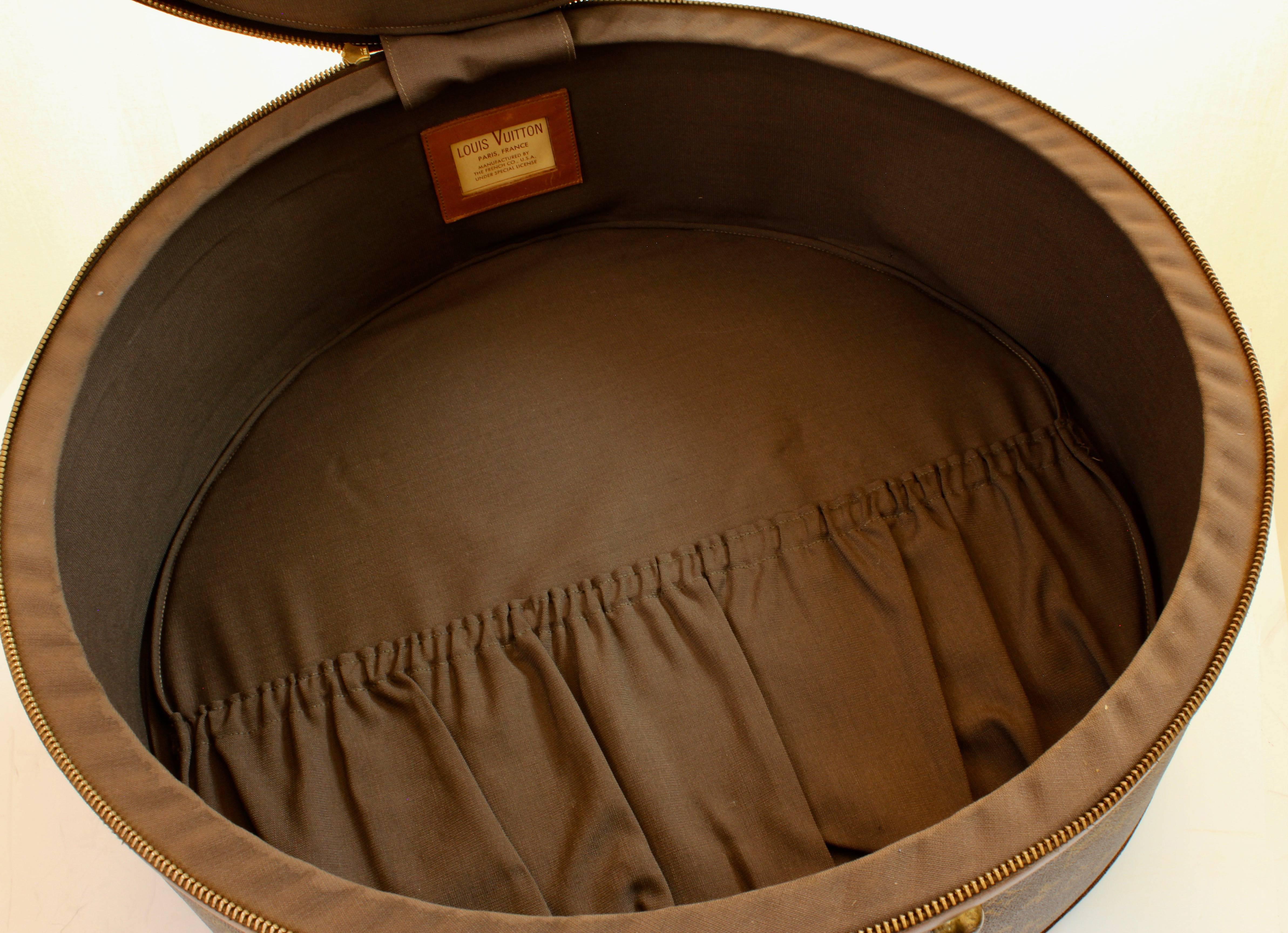 Louis Vuitton Monogram Round Hat Box Boite Chapeaux 50cm French Company 1970s  1