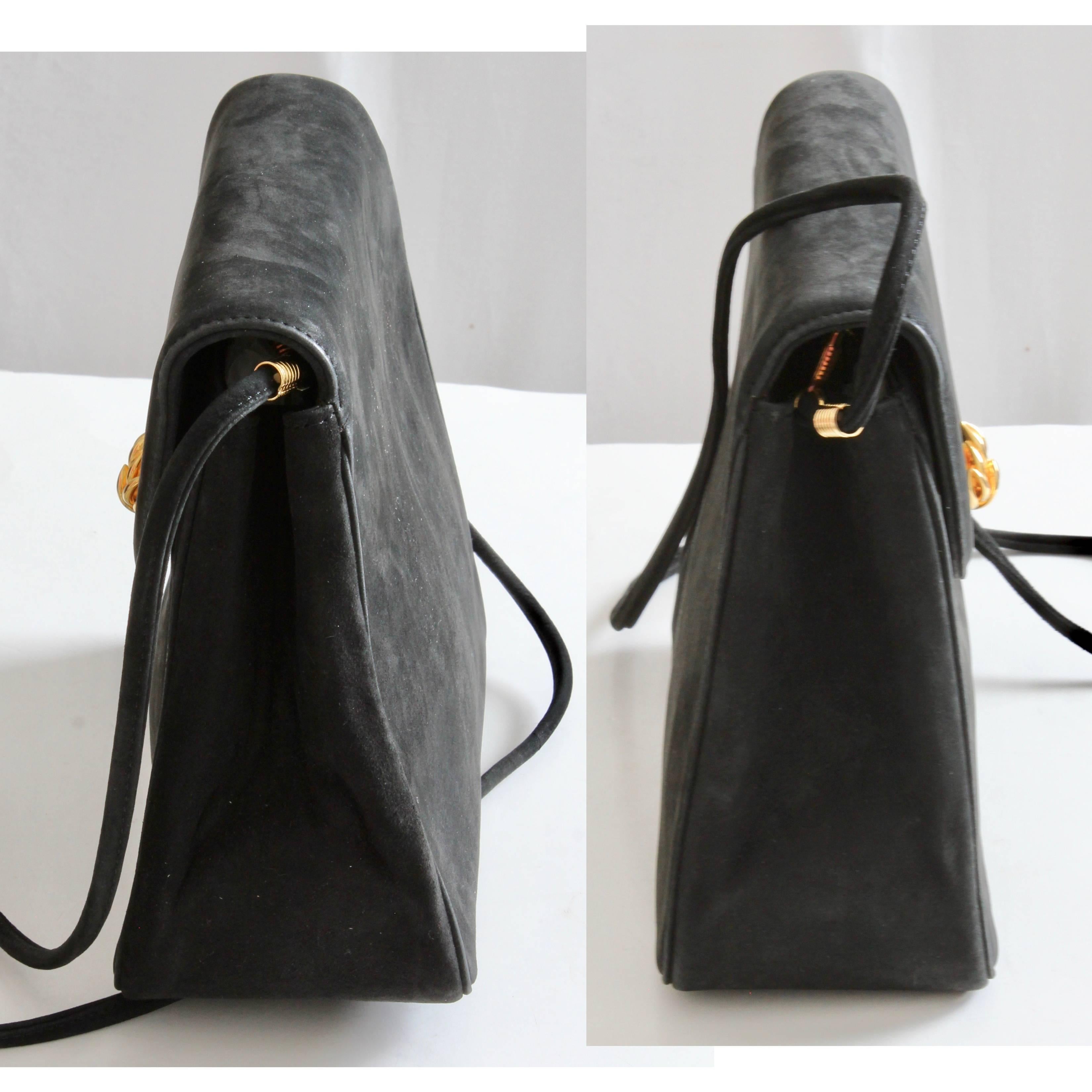 Vintage Asprey London Shoulder Bag Convertible Clutch Black Suede Leather 70s In Good Condition In Port Saint Lucie, FL