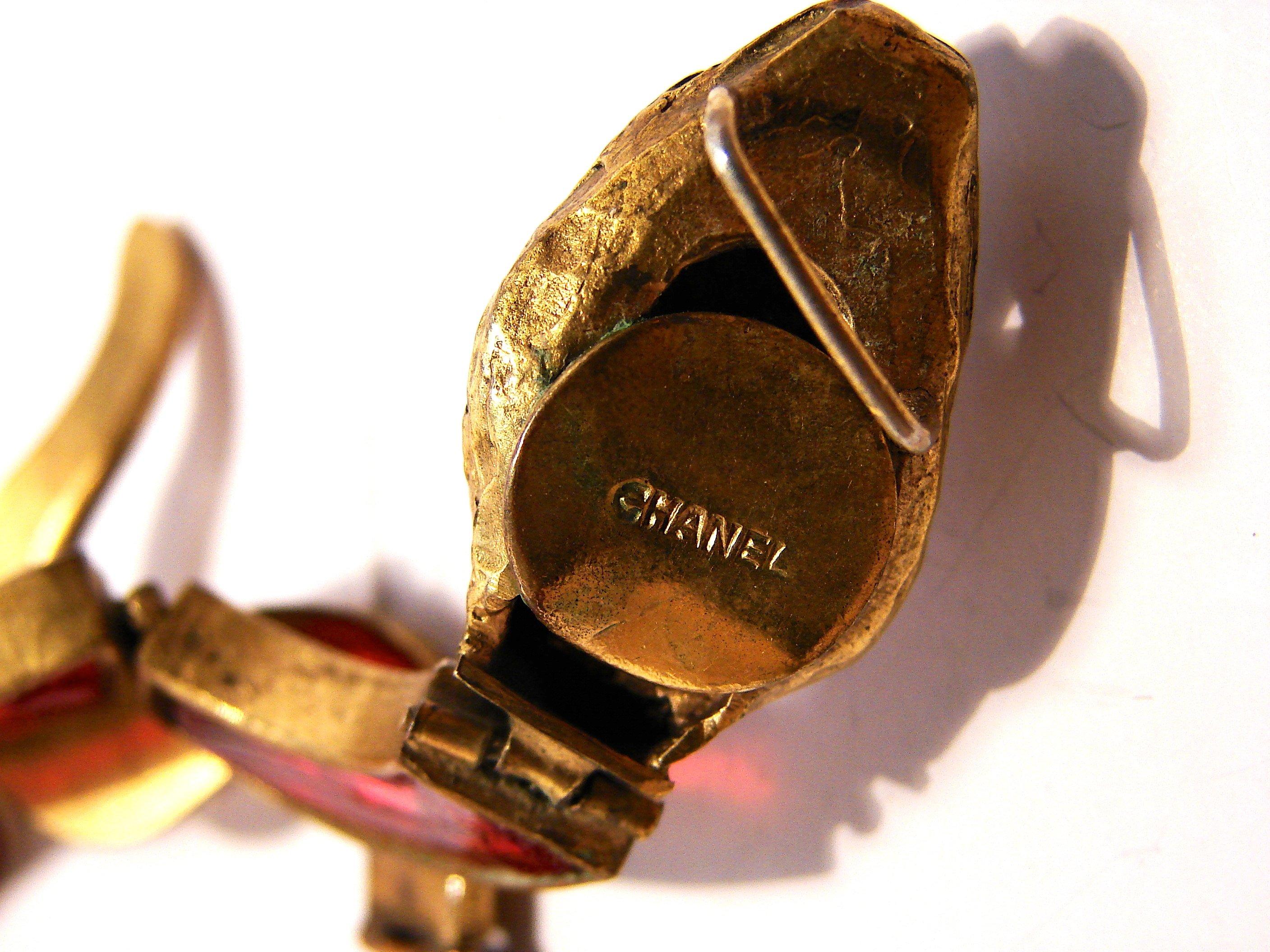 Chanel by Goossens Figural Pate de Verre Red Glass Serpent Bracelet, 1970s 3