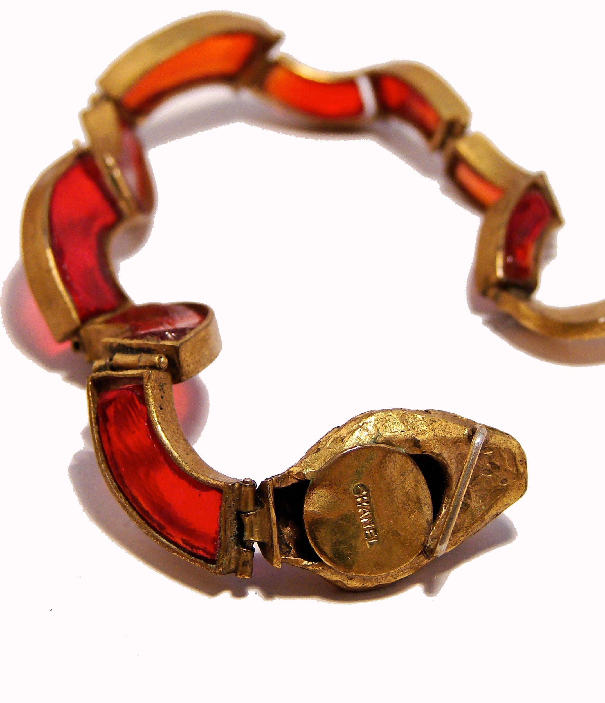 Chanel by Goossens Figural Pate de Verre Red Glass Serpent Bracelet, 1970s 2