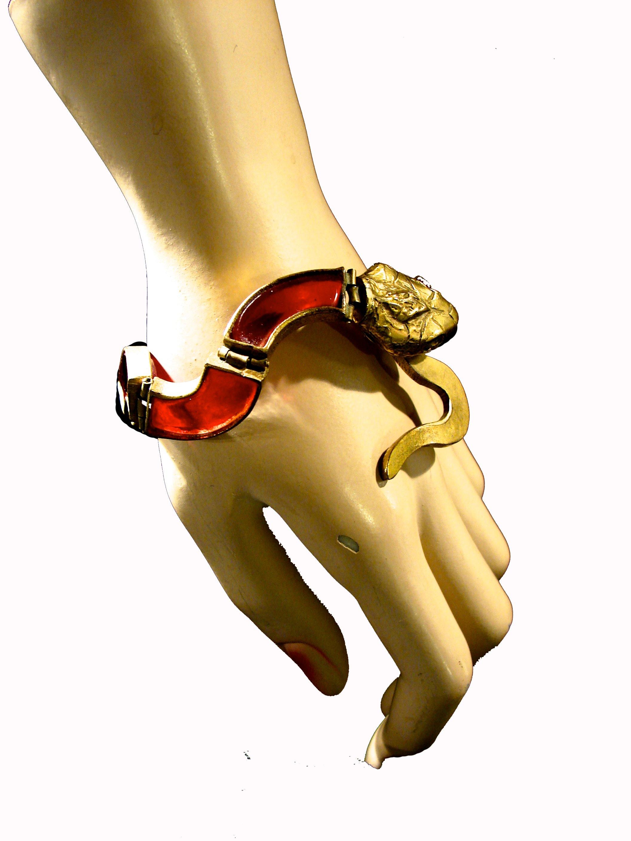 Women's Chanel by Goossens Figural Pate de Verre Red Glass Serpent Bracelet, 1970s