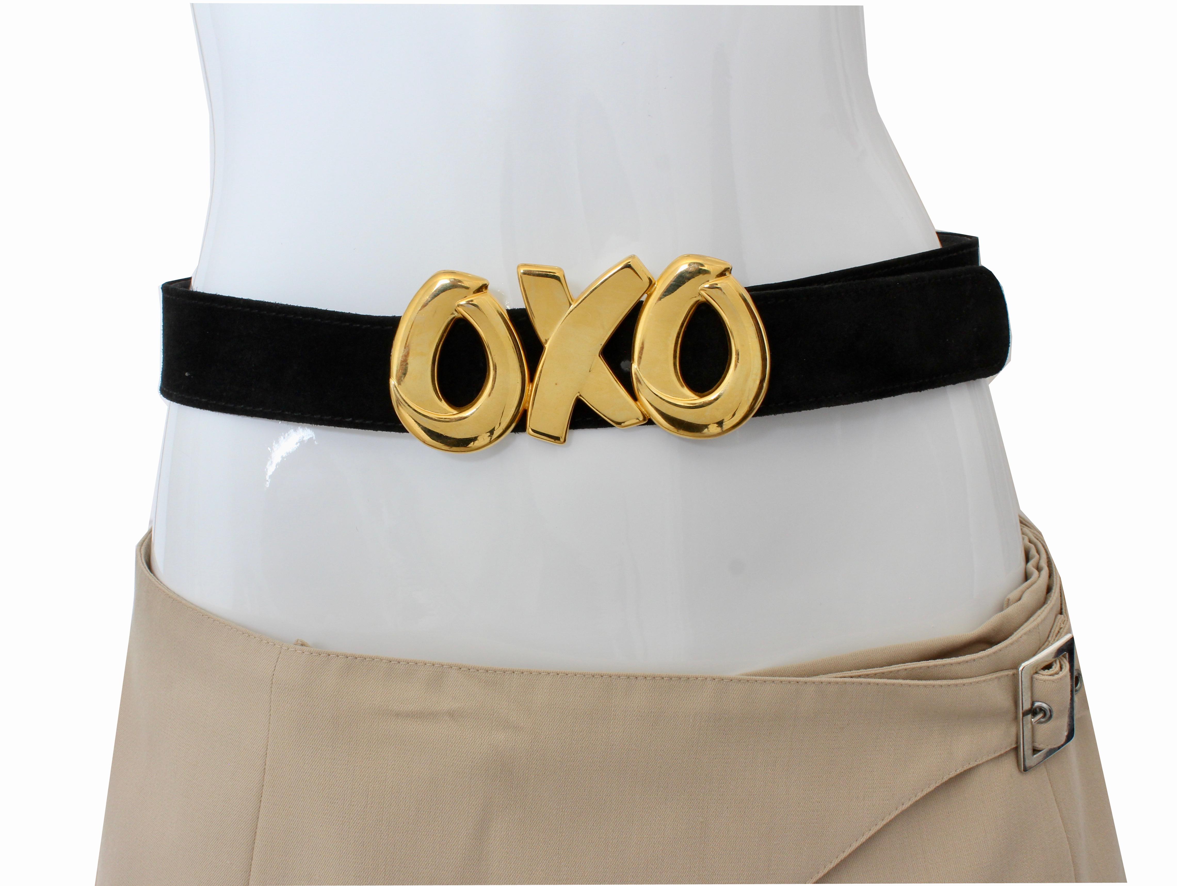 Paloma Picasso Massive OXO Gold Metal Buckle & Black Suede Belt Sz M 75cm 80s In Good Condition In Port Saint Lucie, FL