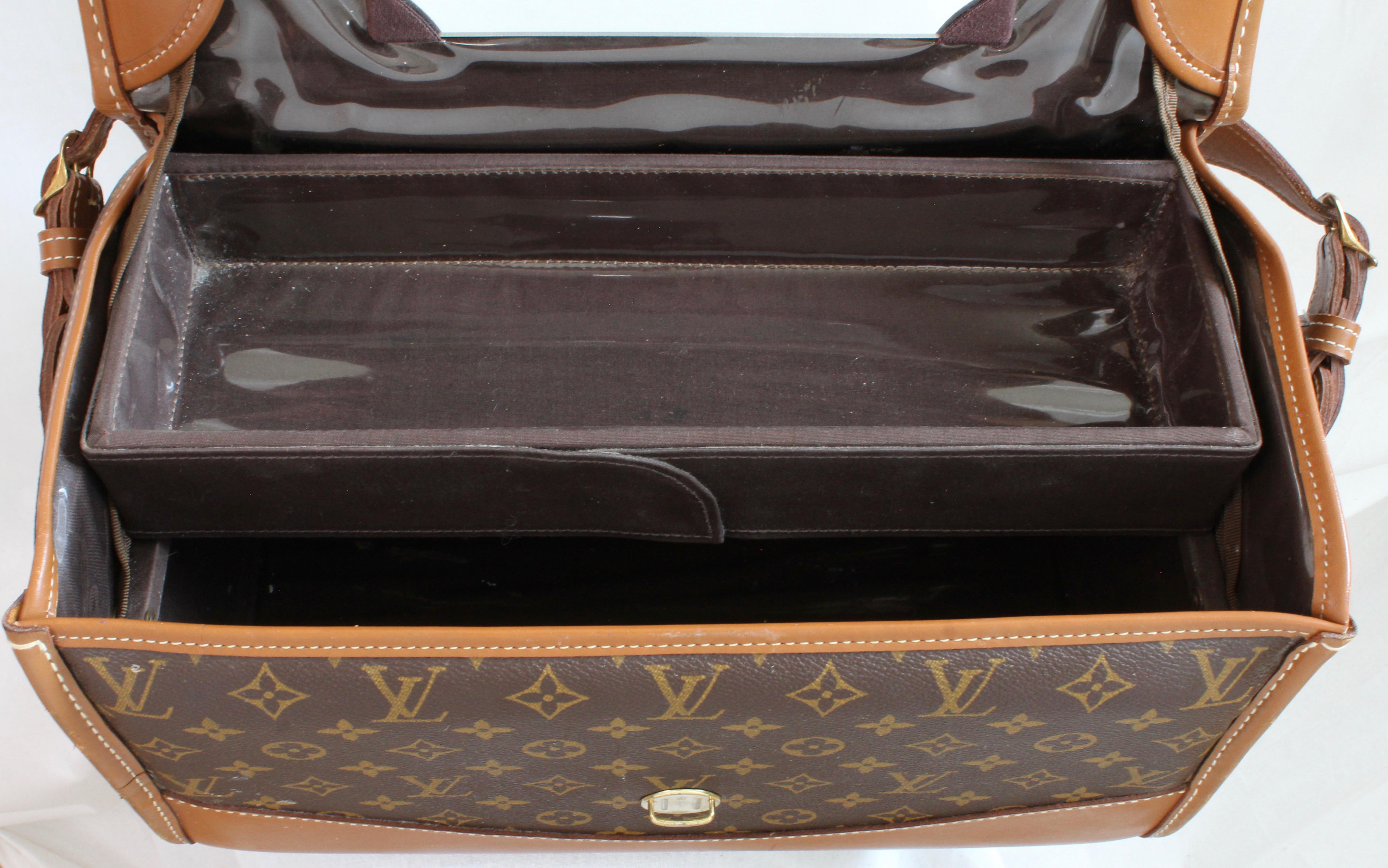 Louis Vuitton Vintage Train Case Monogram Canvas Carry On Vanity Bag Luggage 70s 4