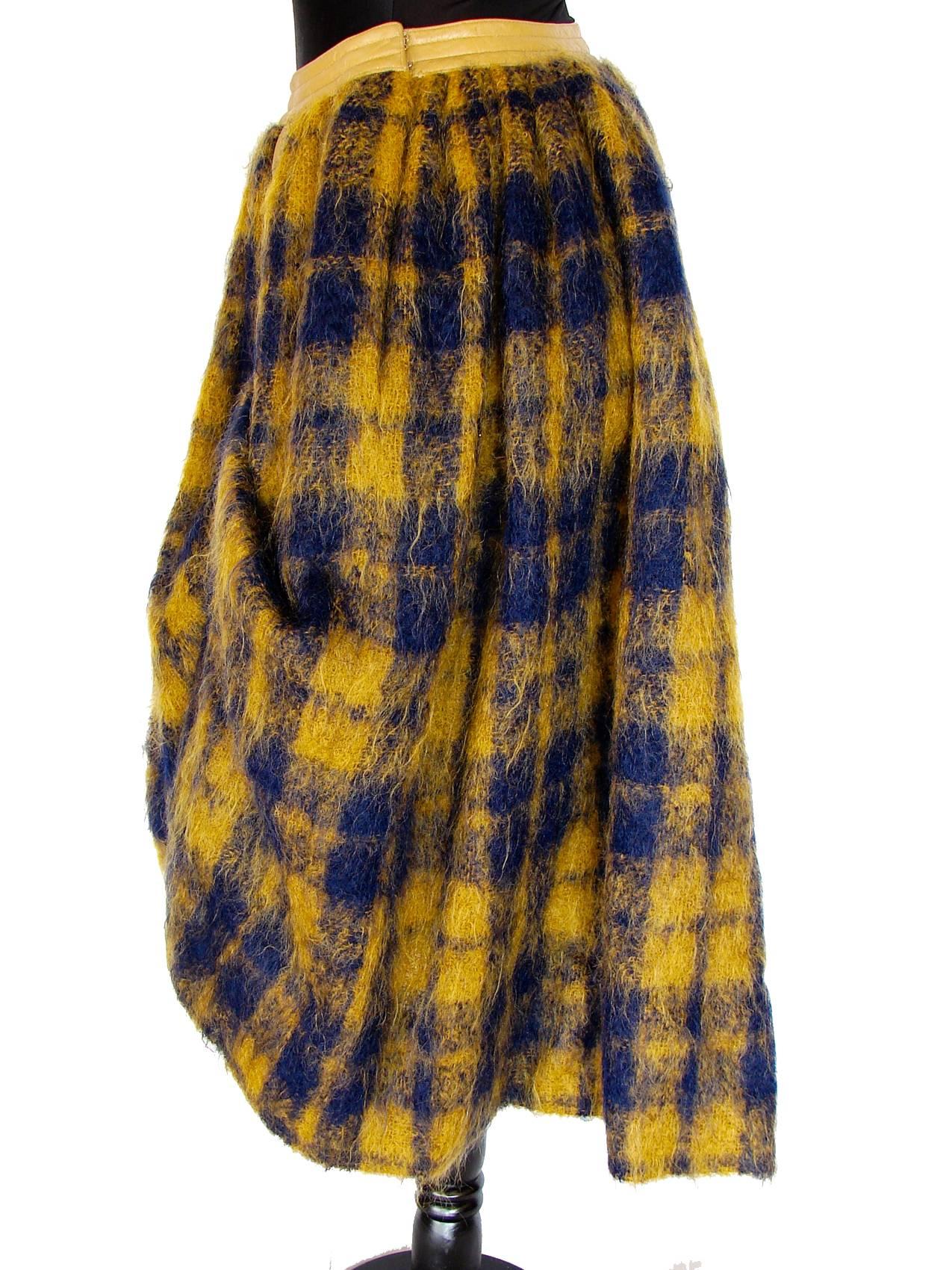 Women's Bonnie Cashin for Sills Skirt Iconic Dog Leash Plaid Mohair Wool Vintage 60s M