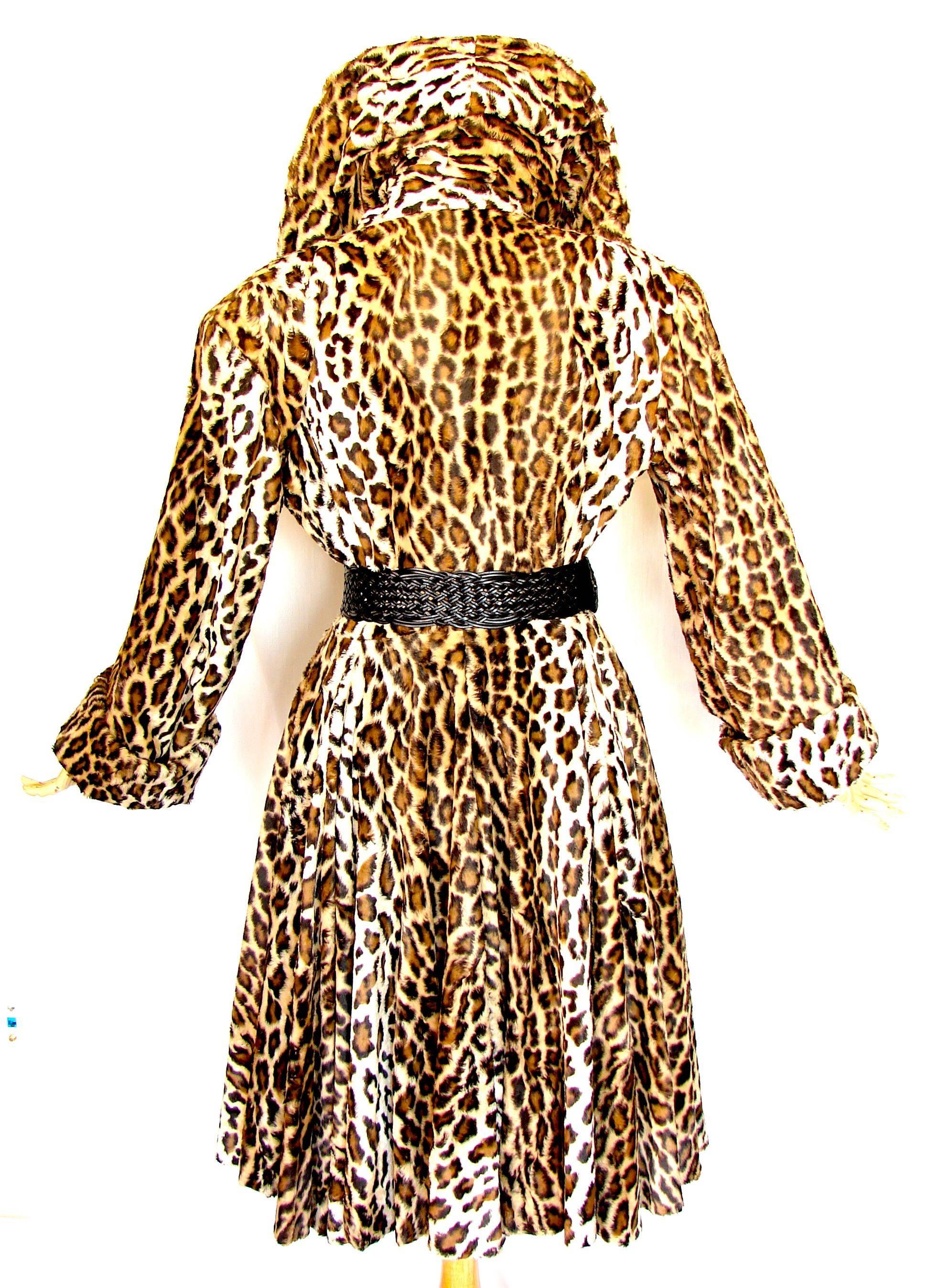 Beige OMO Norma Kamali Fabulous Faux Leopard Coat with Huge Shawl Collar 1980s Sz S