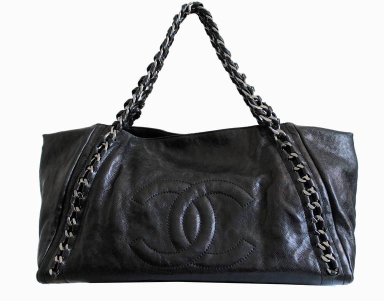 Chanel Modern Chain Tote Bag XL Black Glazed Caviar Luxe Ligne